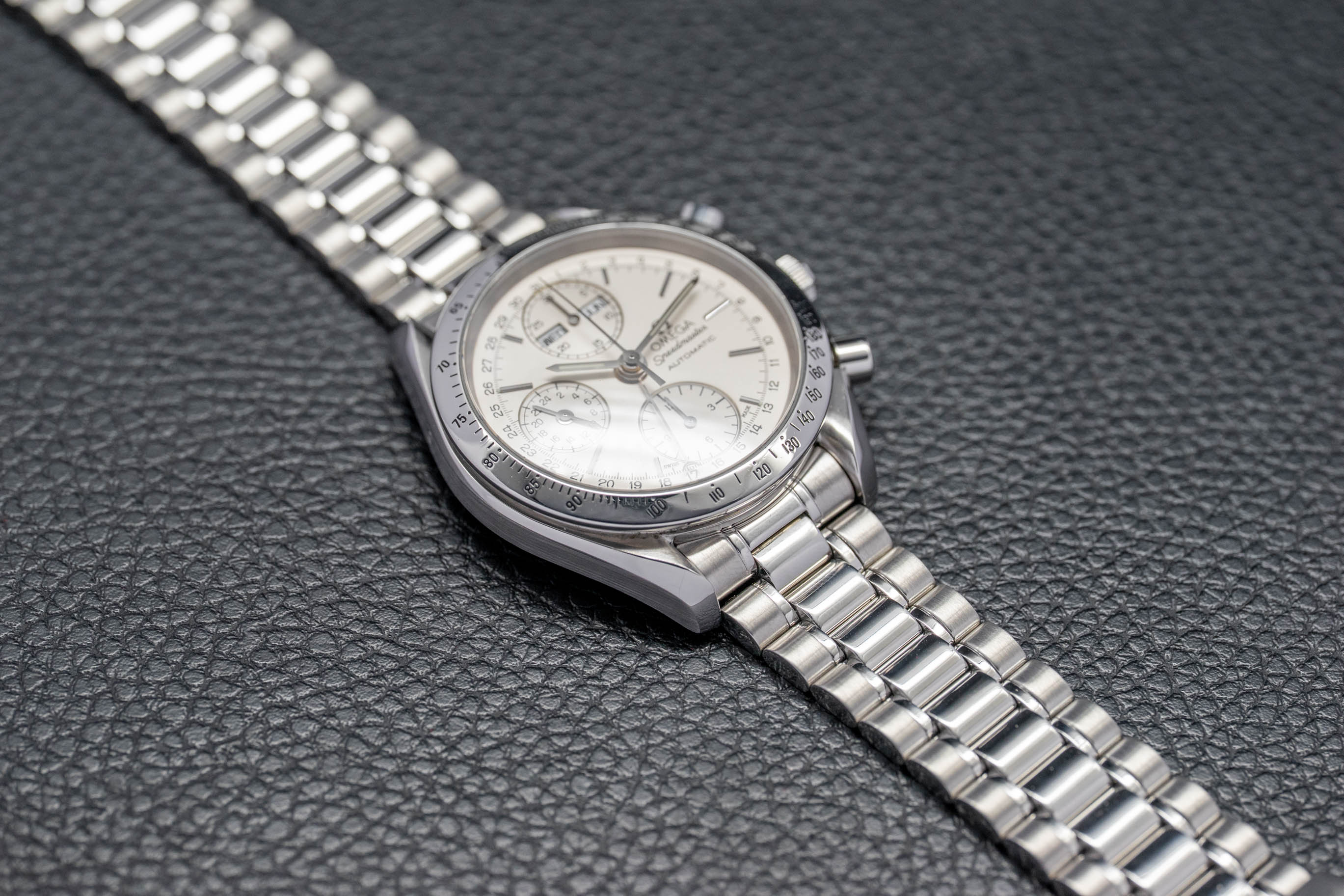 Omega Speedmaster Day Date 3521.30 Silver Dial 1998