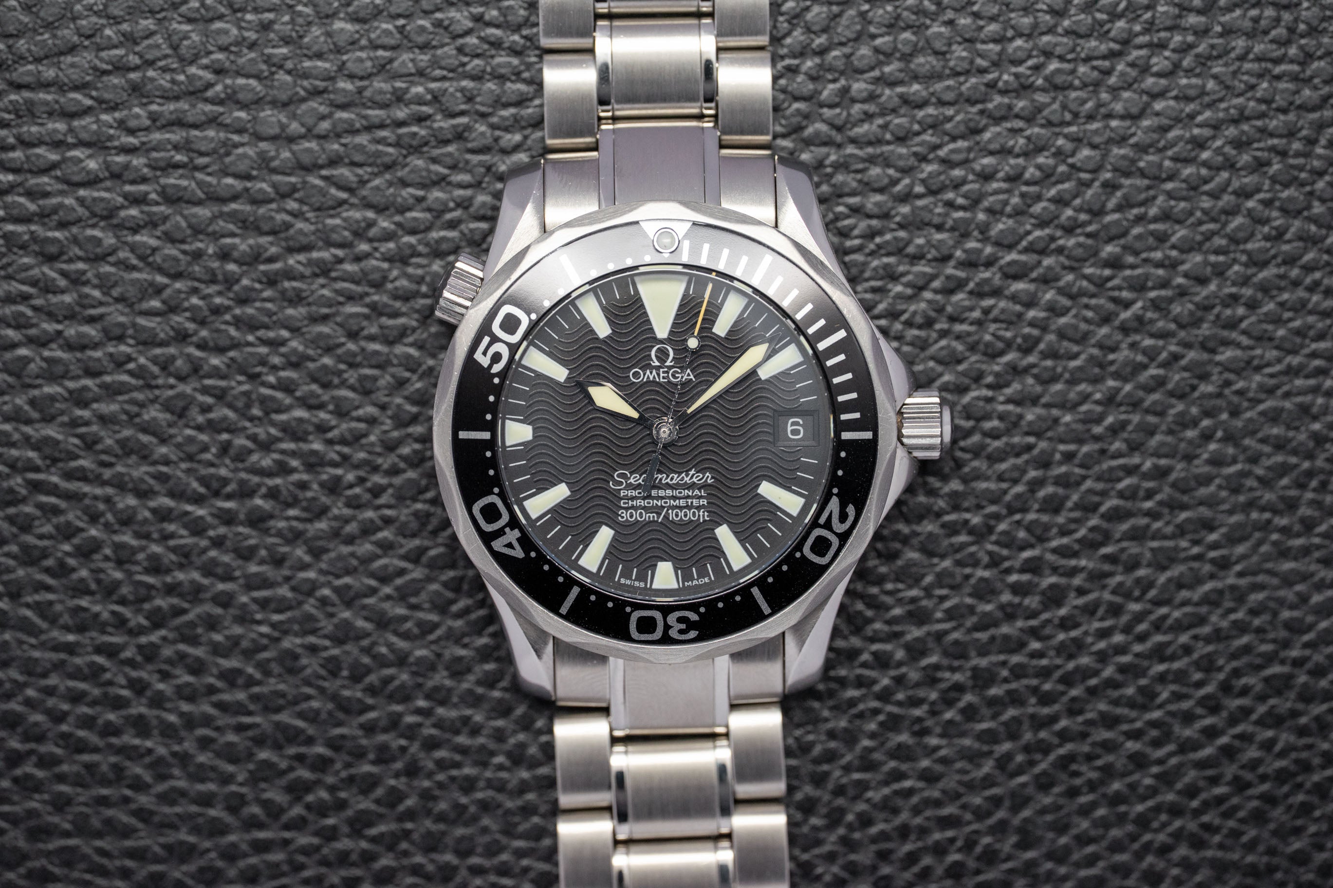 Omega Seamaster 300 2252.50 Black Dial 2006