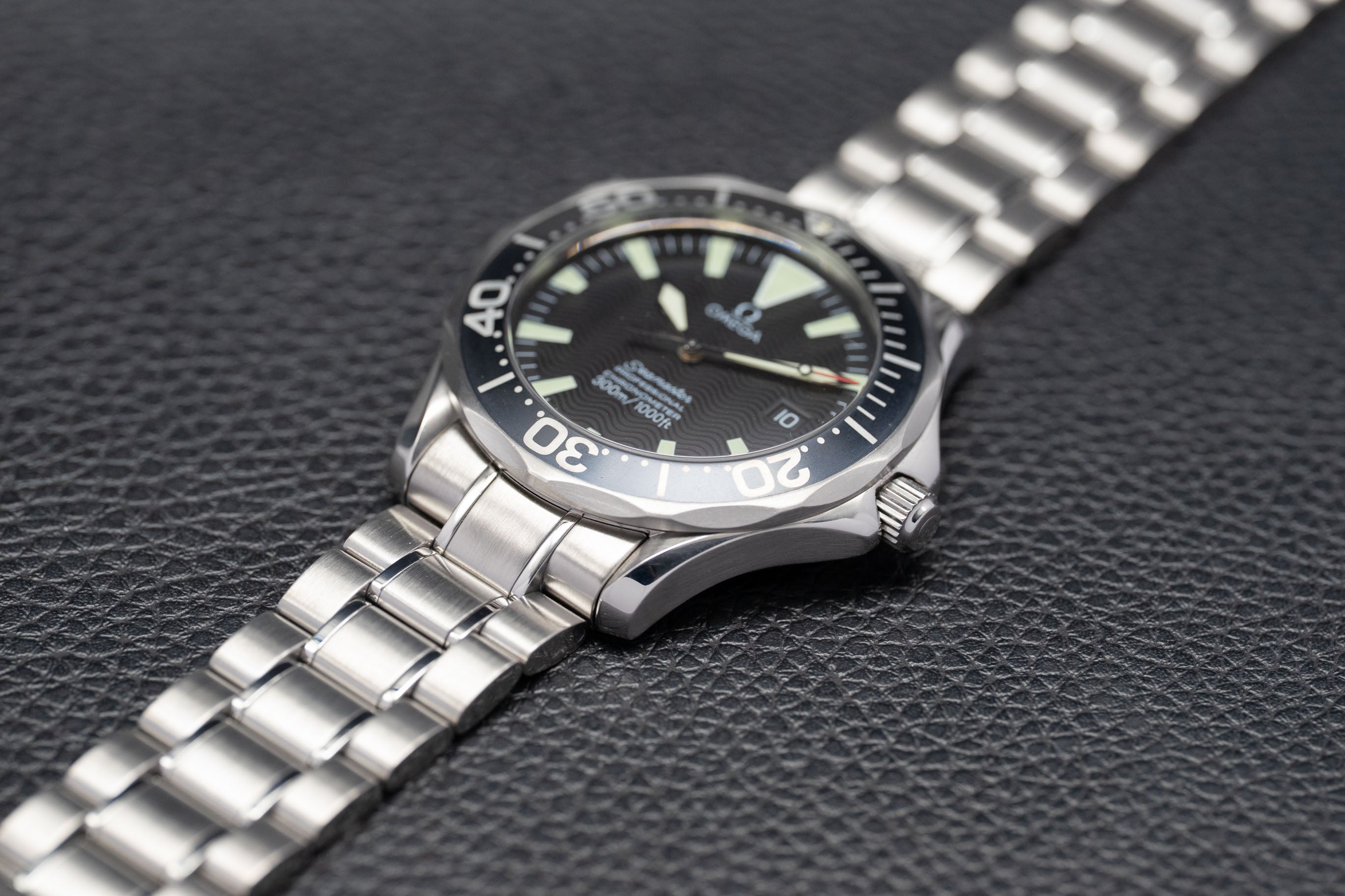 Omega Seamaster Diver 300 2254.50 Black Dial 2006