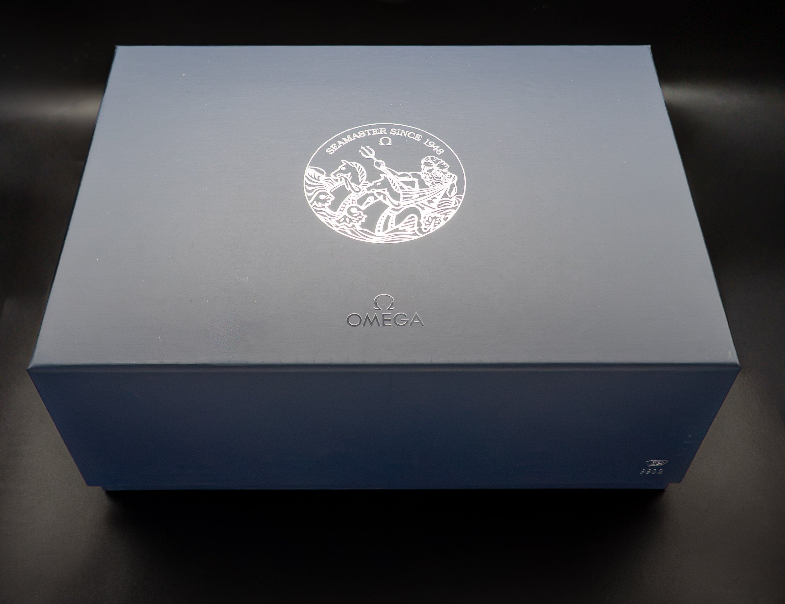 Omega Seamaster Planet Ocean 215.30.40.20.03.002 Fullset 2026 Box+Papers