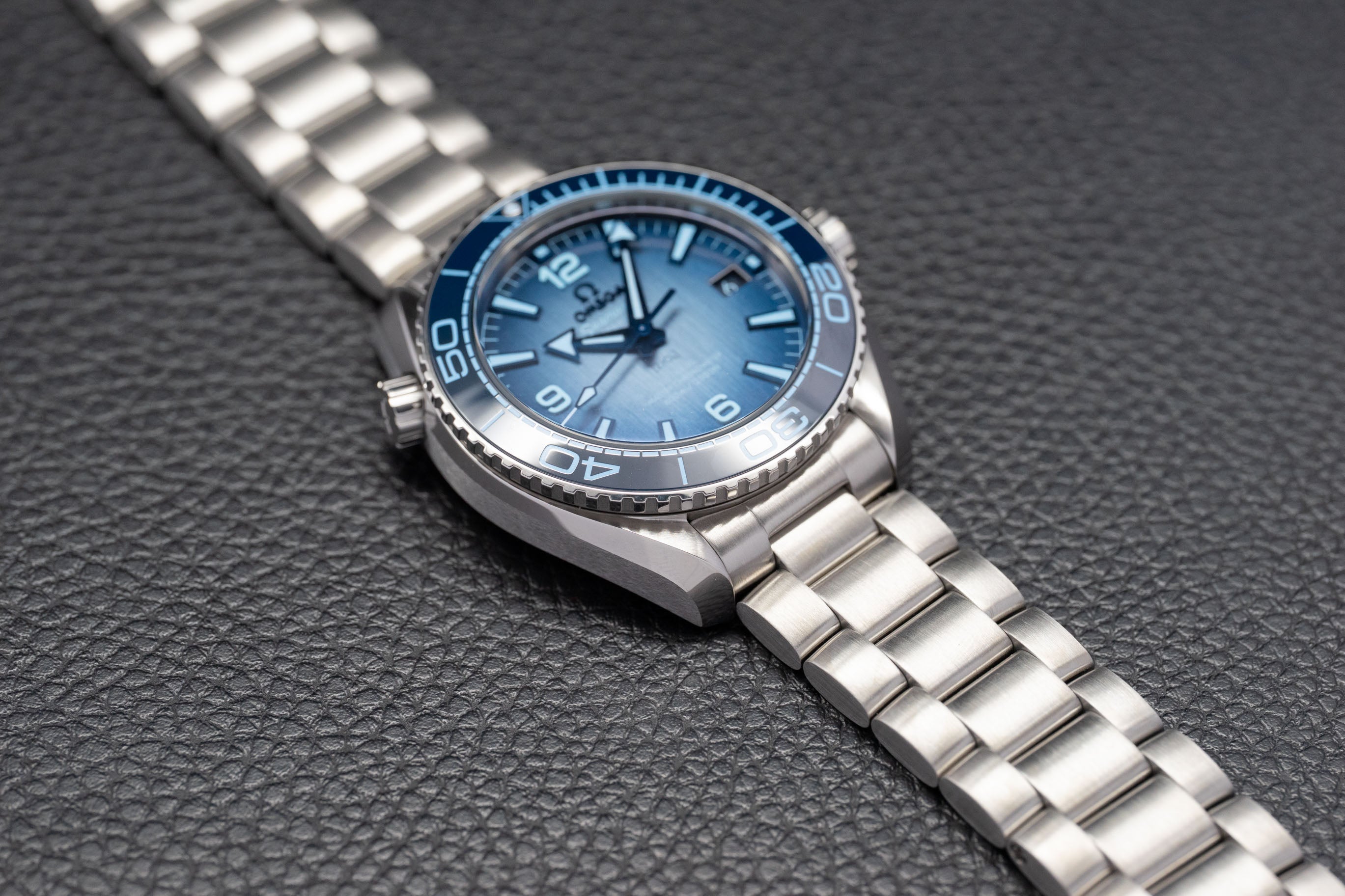 Omega Seamaster Planet Ocean 215.30.40.20.03.002 Fullset 2026 Box+Papers NEW