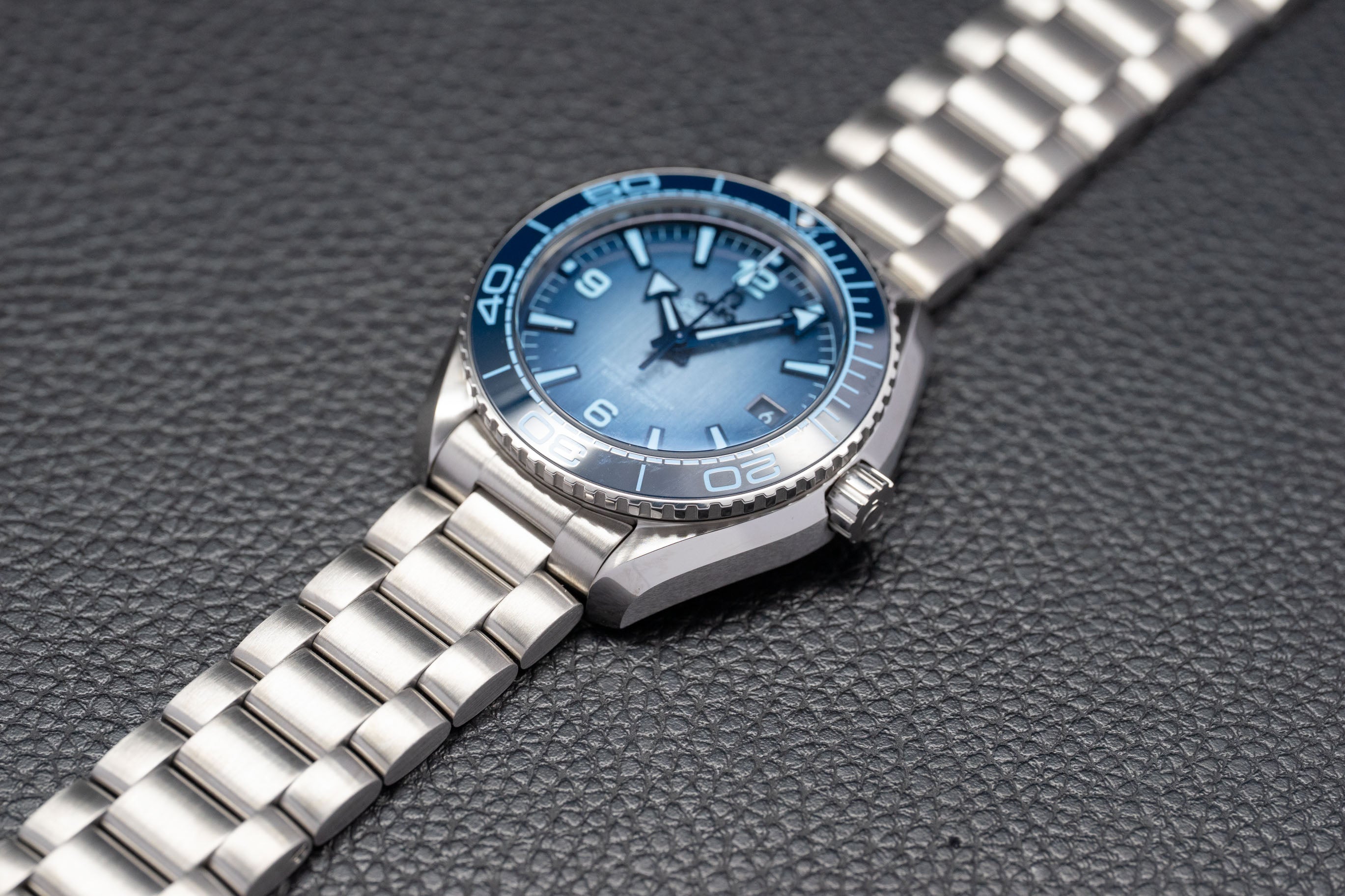 Omega Seamaster Planet Ocean 215.30.40.20.03.002 Fullset 2026 Box+Papers NEW