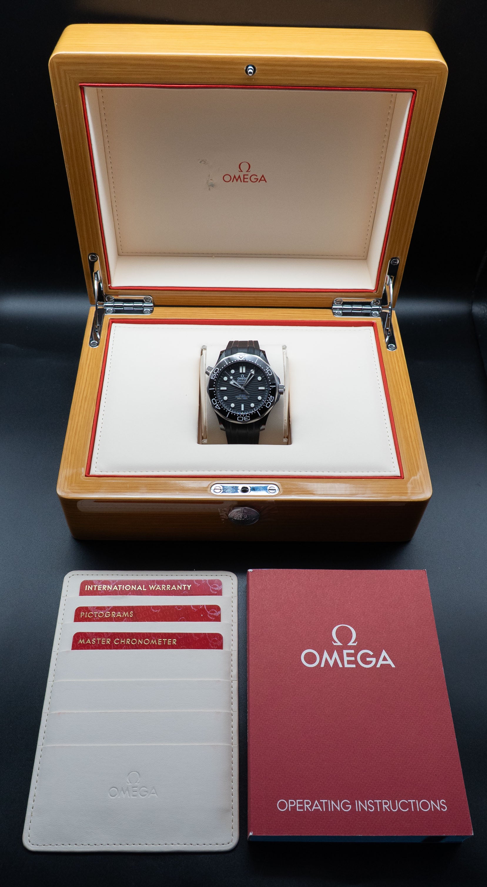 Omega Seamaster Planet Ocean Deep Black 210.92.44.20.01.001 Fullset 2022 Box+Papers