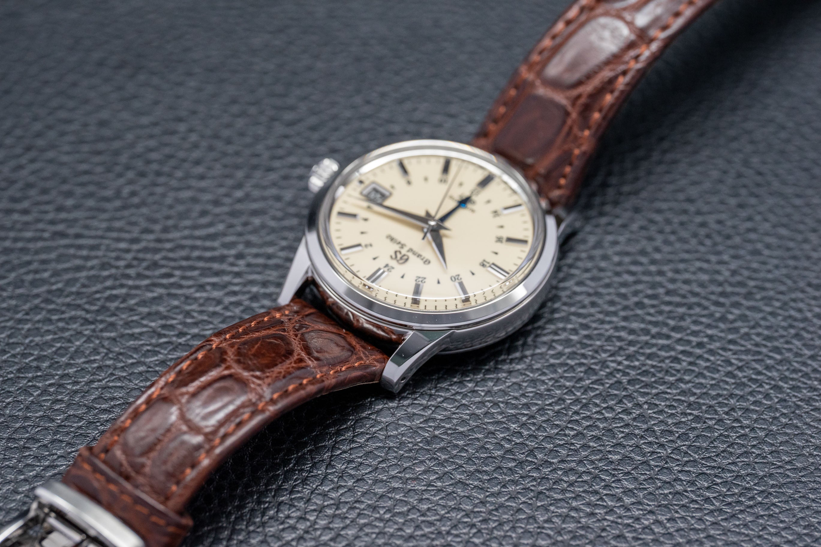 Grand Seiko Elegance Collection GMT SBGM221/9S66-00A0 Fullset 2024 Box+Papers