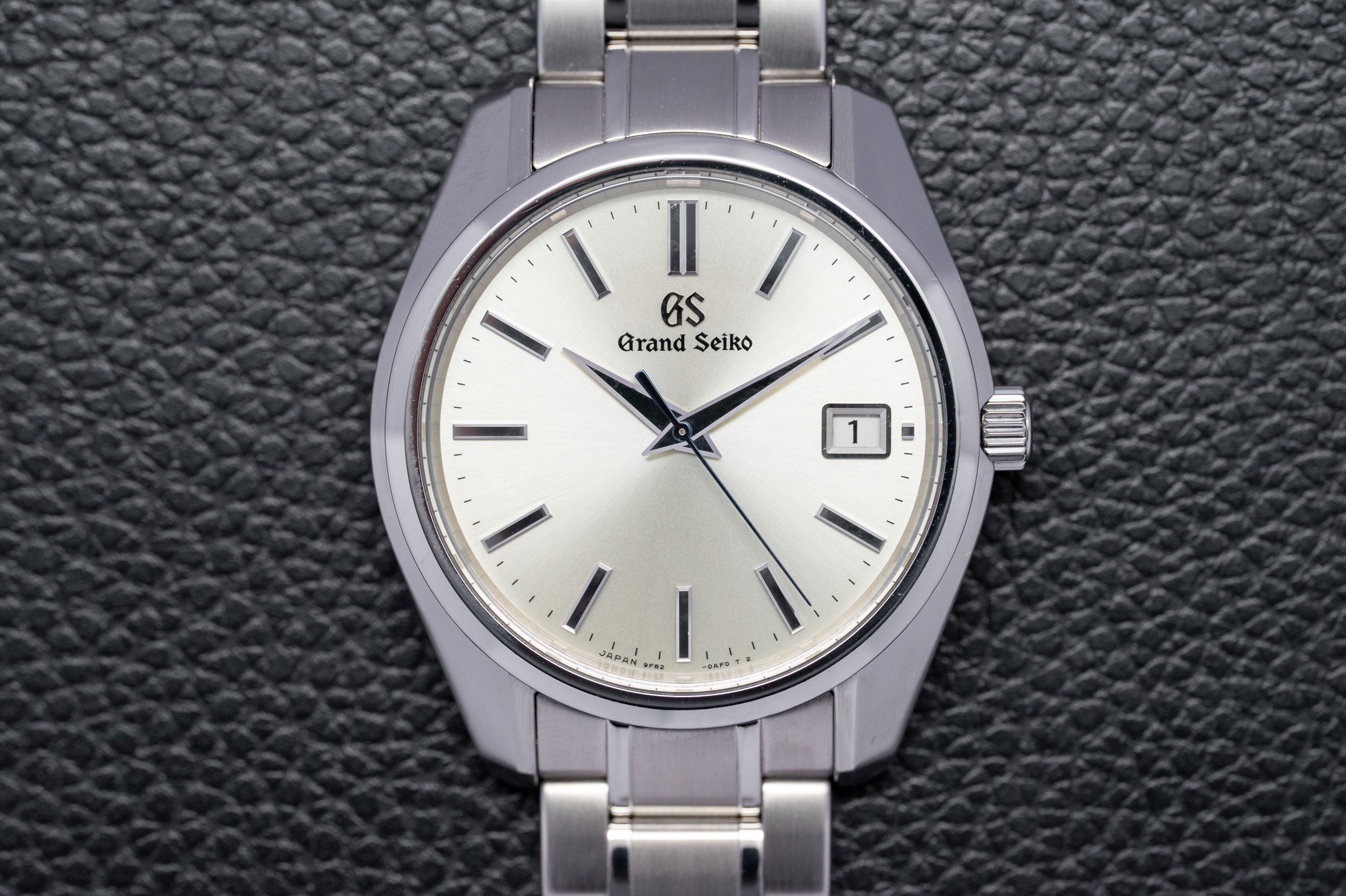 Grand Seiko 9F Quartz SBGV205/9F82-0AA0 Fullset 2017 Box+Papers