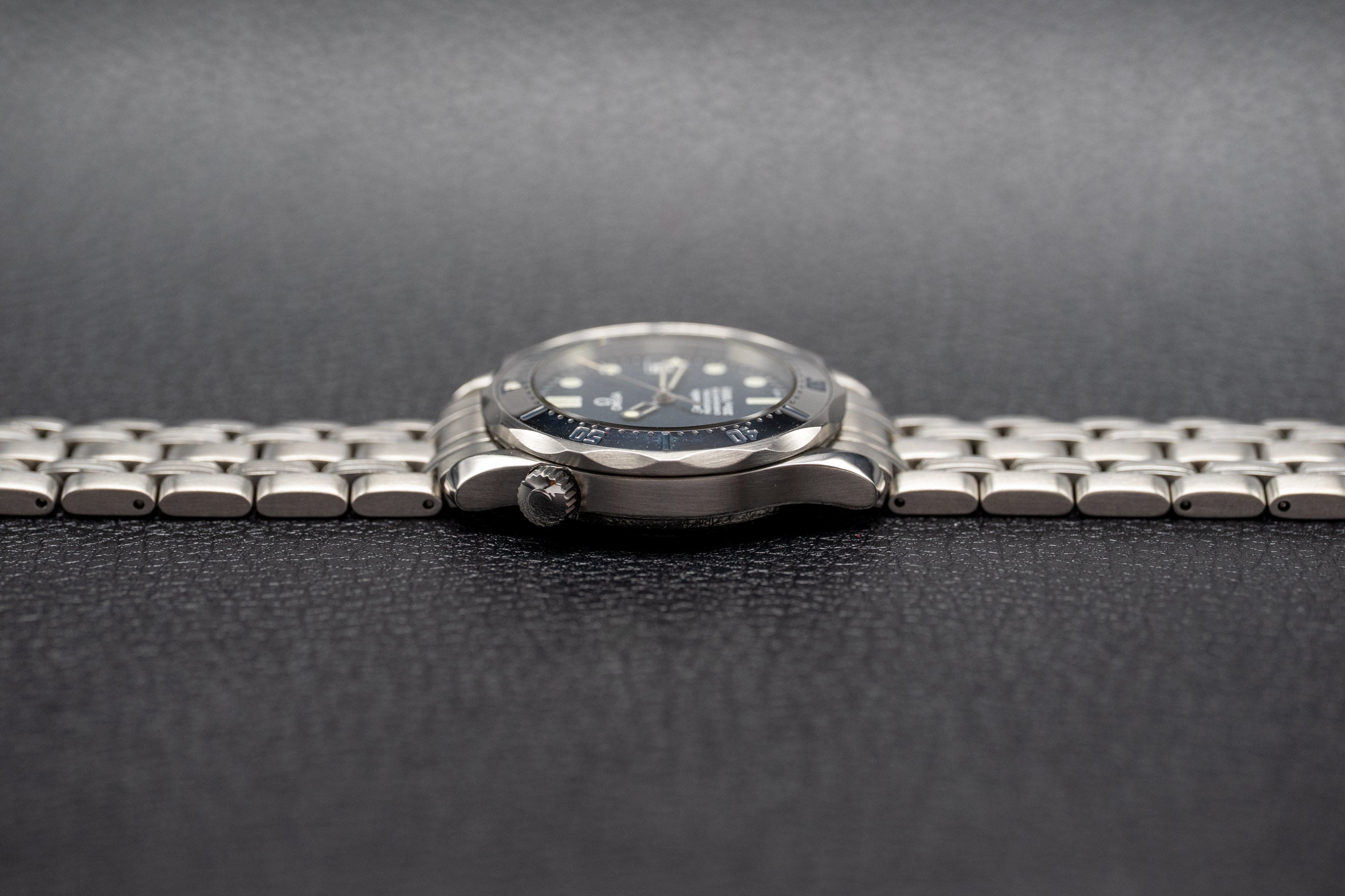 Omega Seamaster 300 2552.80 Fullset 2000 Box+Papers