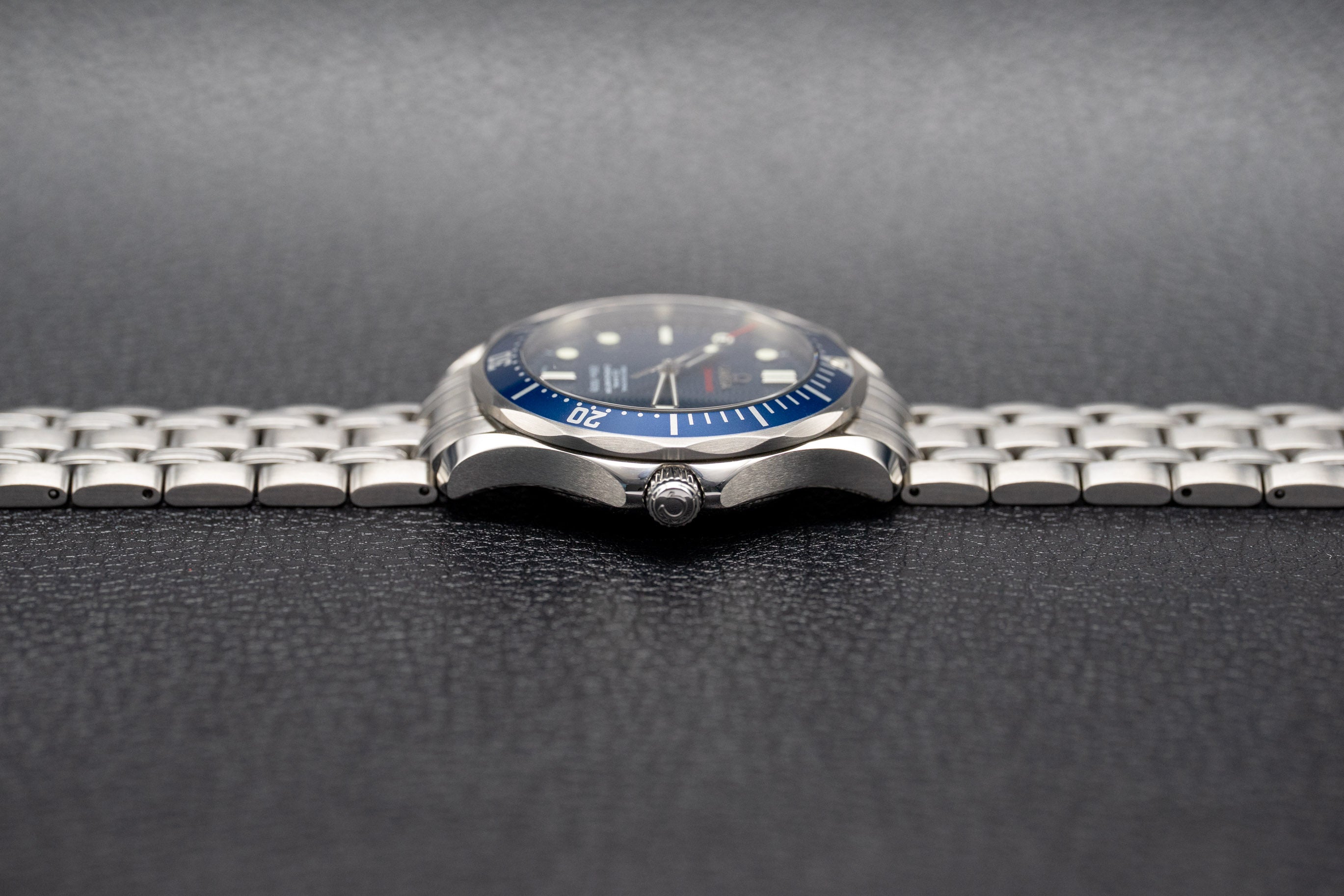 Omega Seamaster Diver 300 2220.80 Fullset 2010 Box+Papers