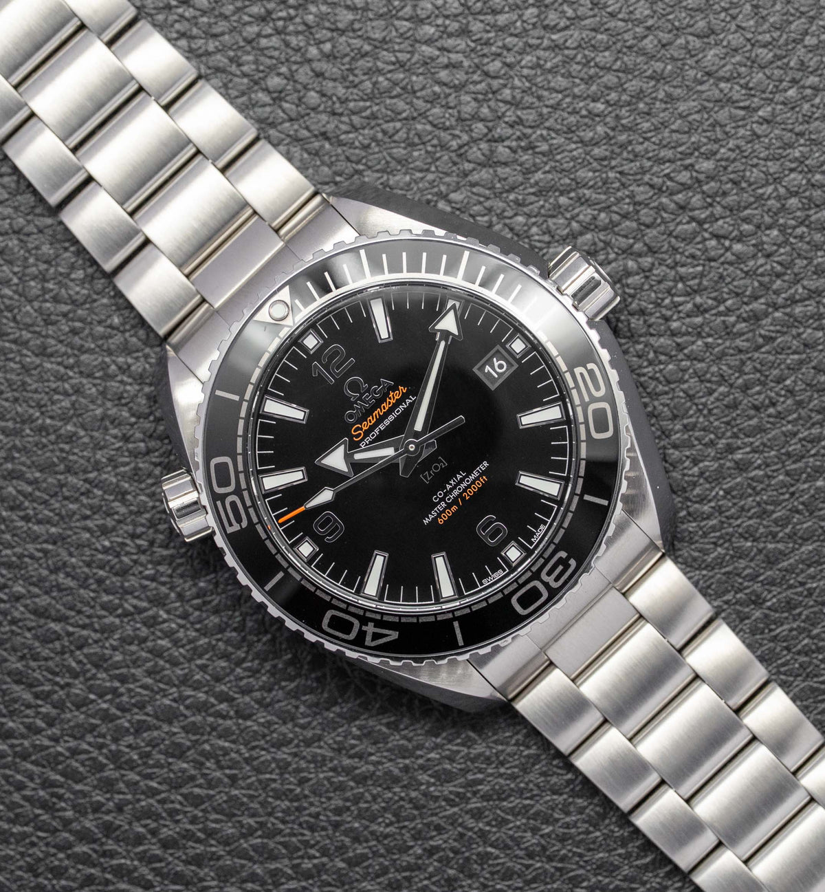 Omega Seamaster Planet Ocean 215.30.44.21.01.001 Fullset 2018 Box+Papers