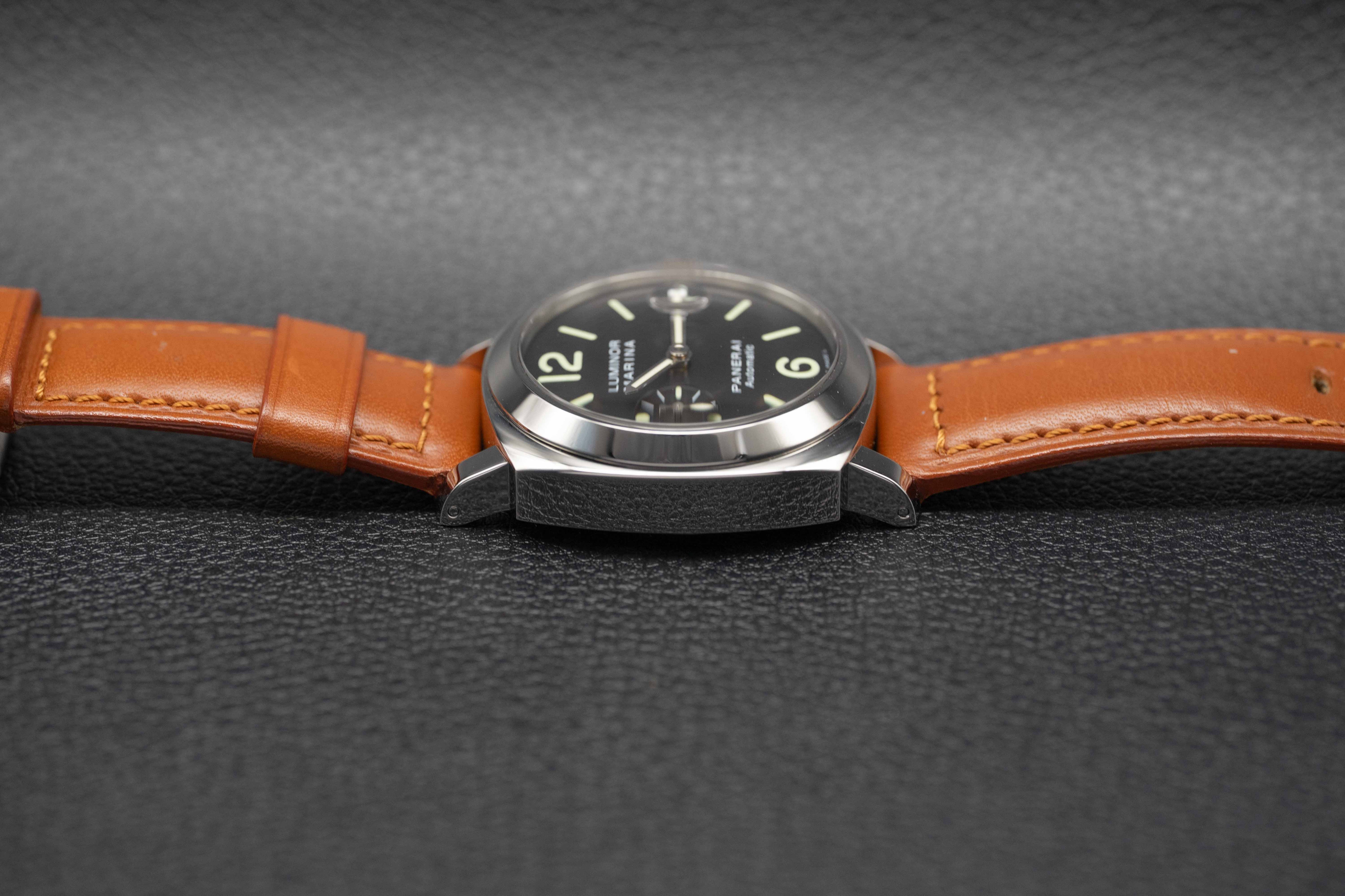 Panerai Luminor Base PAM00104 Fullset 2005 Box+Papers