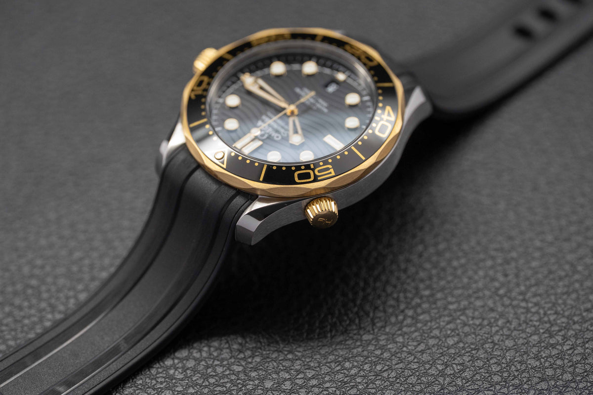 Omega Seamaster Diver 300 210.22.42.20.01.001 Fullset 2020 Box+Papers