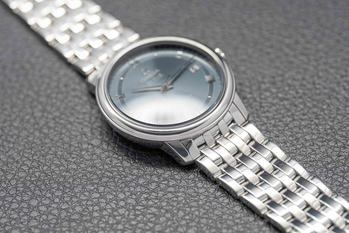 Omega De Ville Prestige 424.10.37.20.03.002 Blue Dial 2016 Papers
