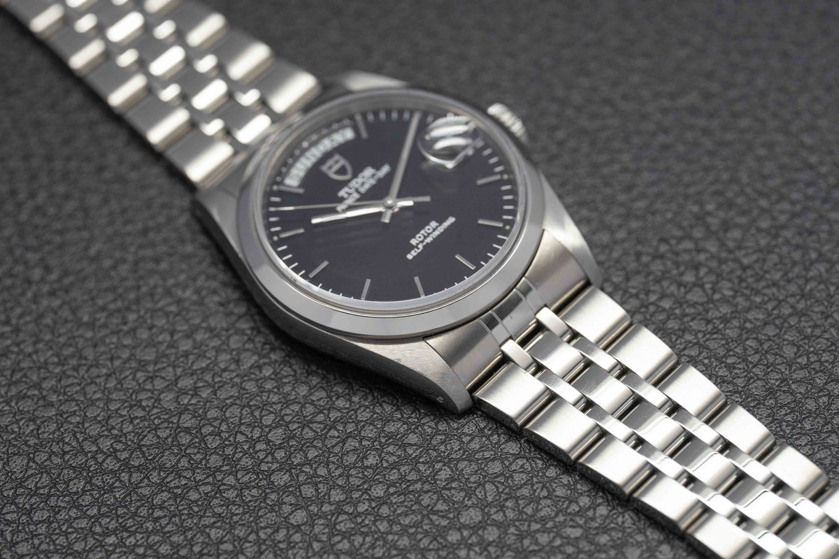 Tudor Date-Day 76200 Black Dial 2014