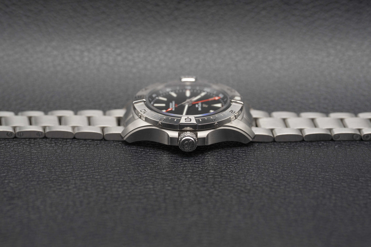 Breitling Avenger GMT 44 A32320 Fullset 2026 Box+Papers
