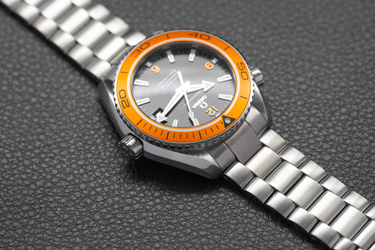 Omega Seamaster Planet Ocean 600M 232.30.46.21.01.002 Black Dial 2014 Papers