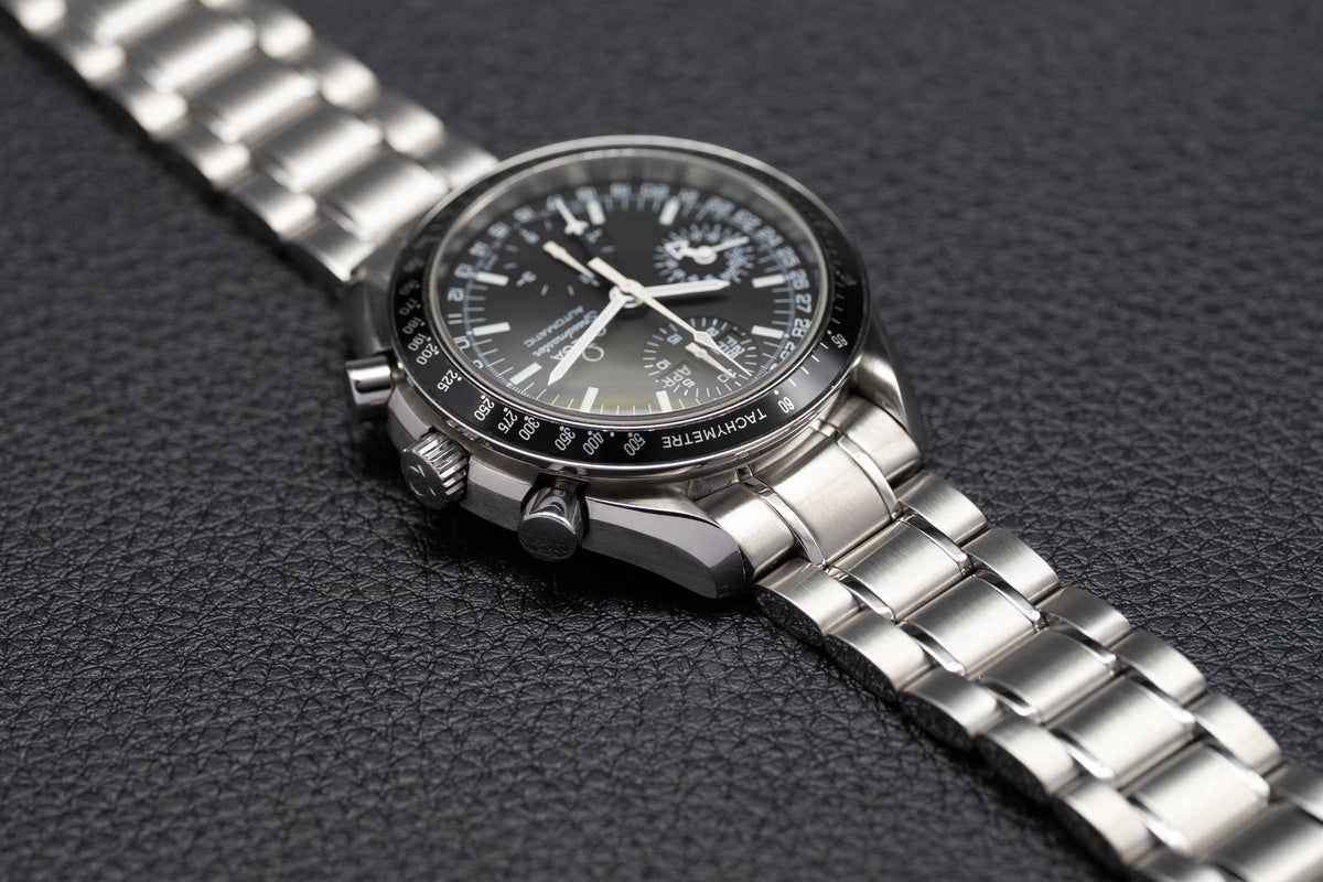 Omega Speedmaster Day Date 3520.50 Black Dial 2000 Papers