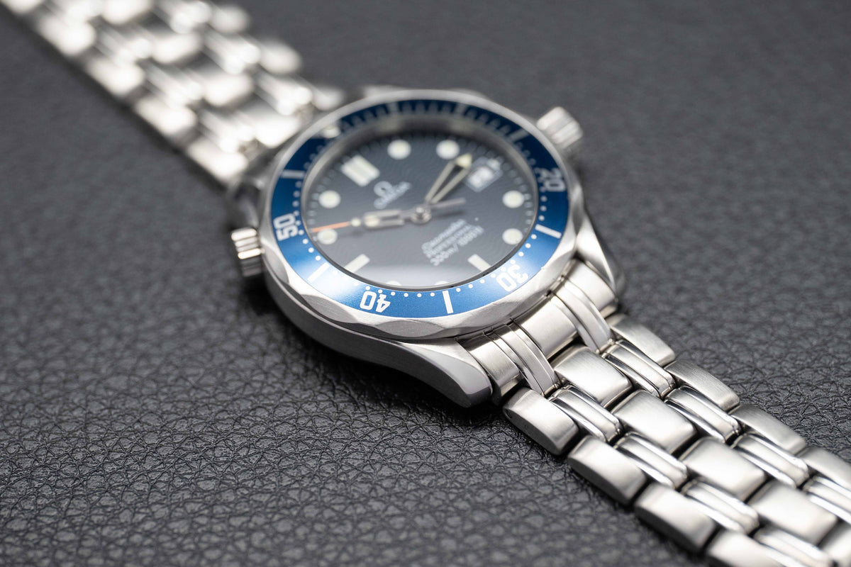 Omega Seamaster 300 2561.80 Blue Dial 1998