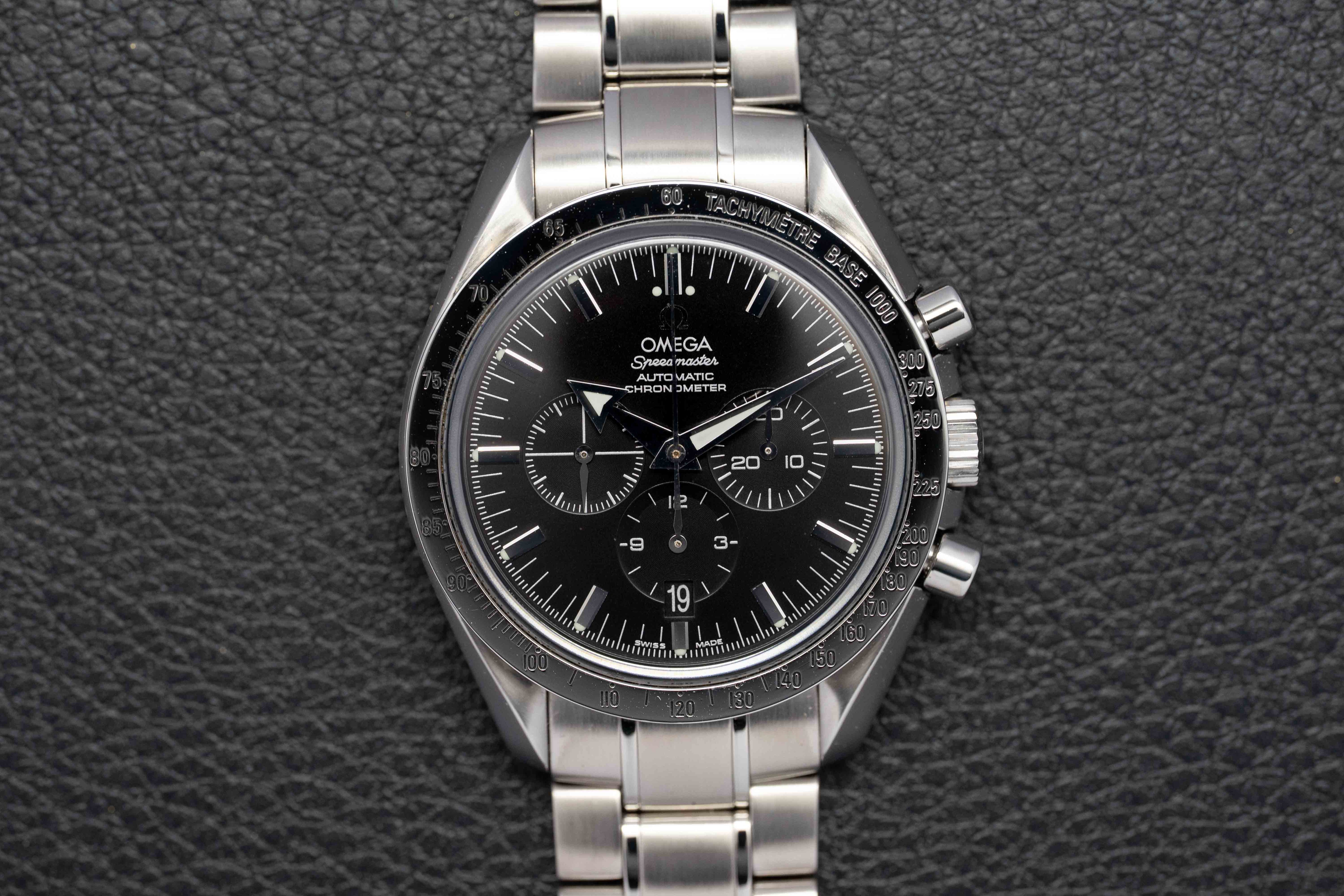 Omega Speedmaster Broad Arrow 3551.50 Black Dial 2004 Papers