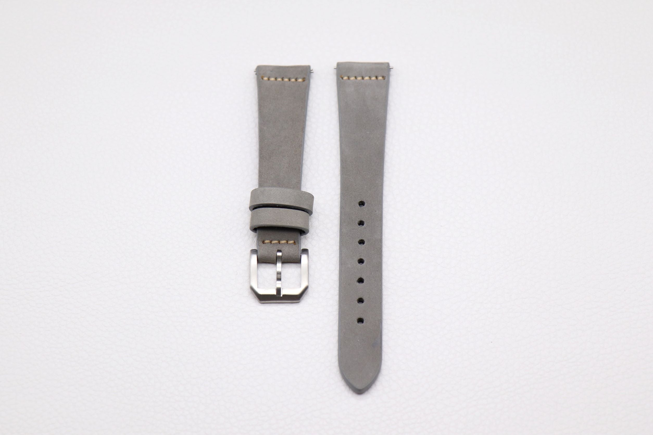 Nubuck leather strap Grey