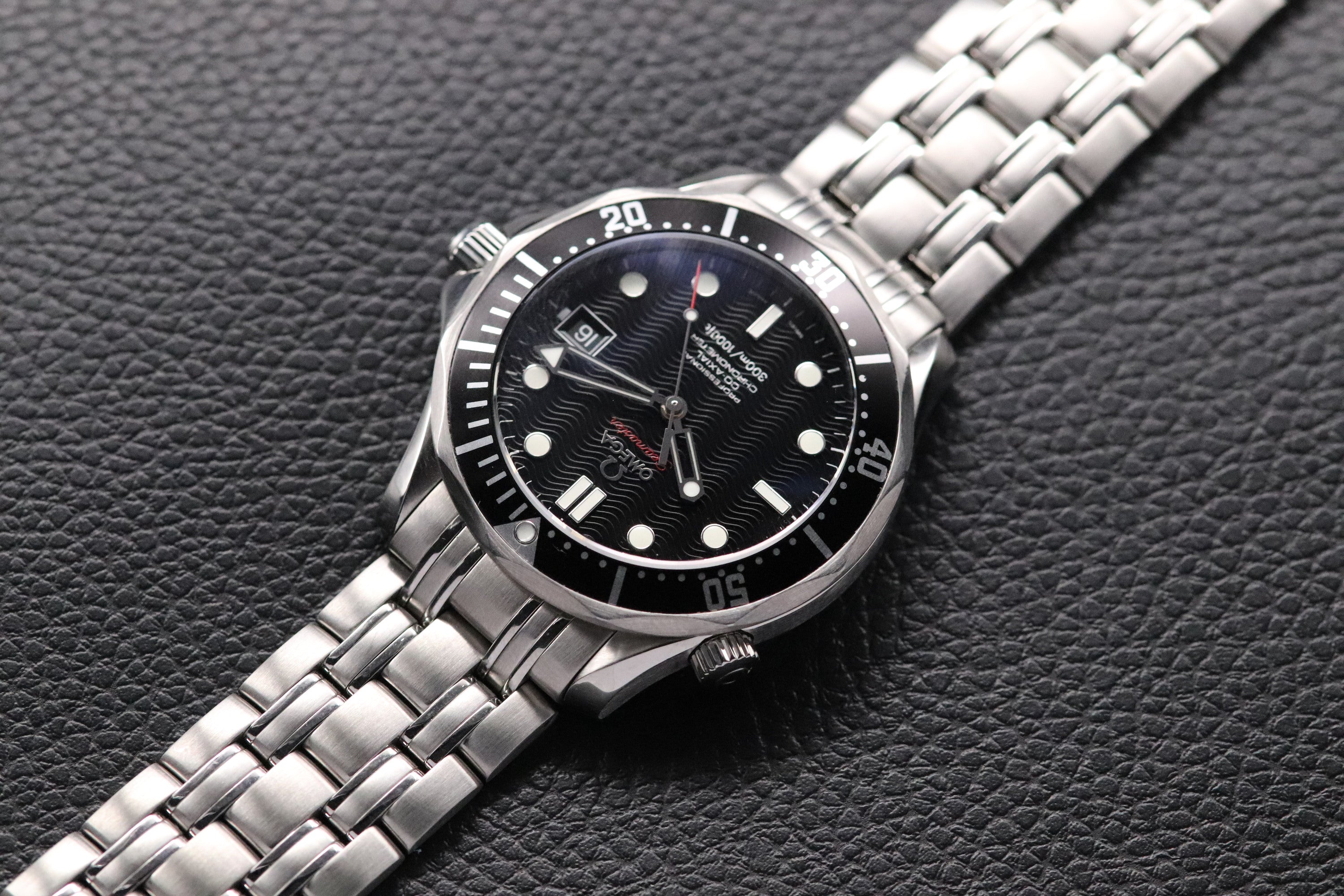 Omega Seamaster 212.30.41.20.01.002 Black Dial 2013 Papers