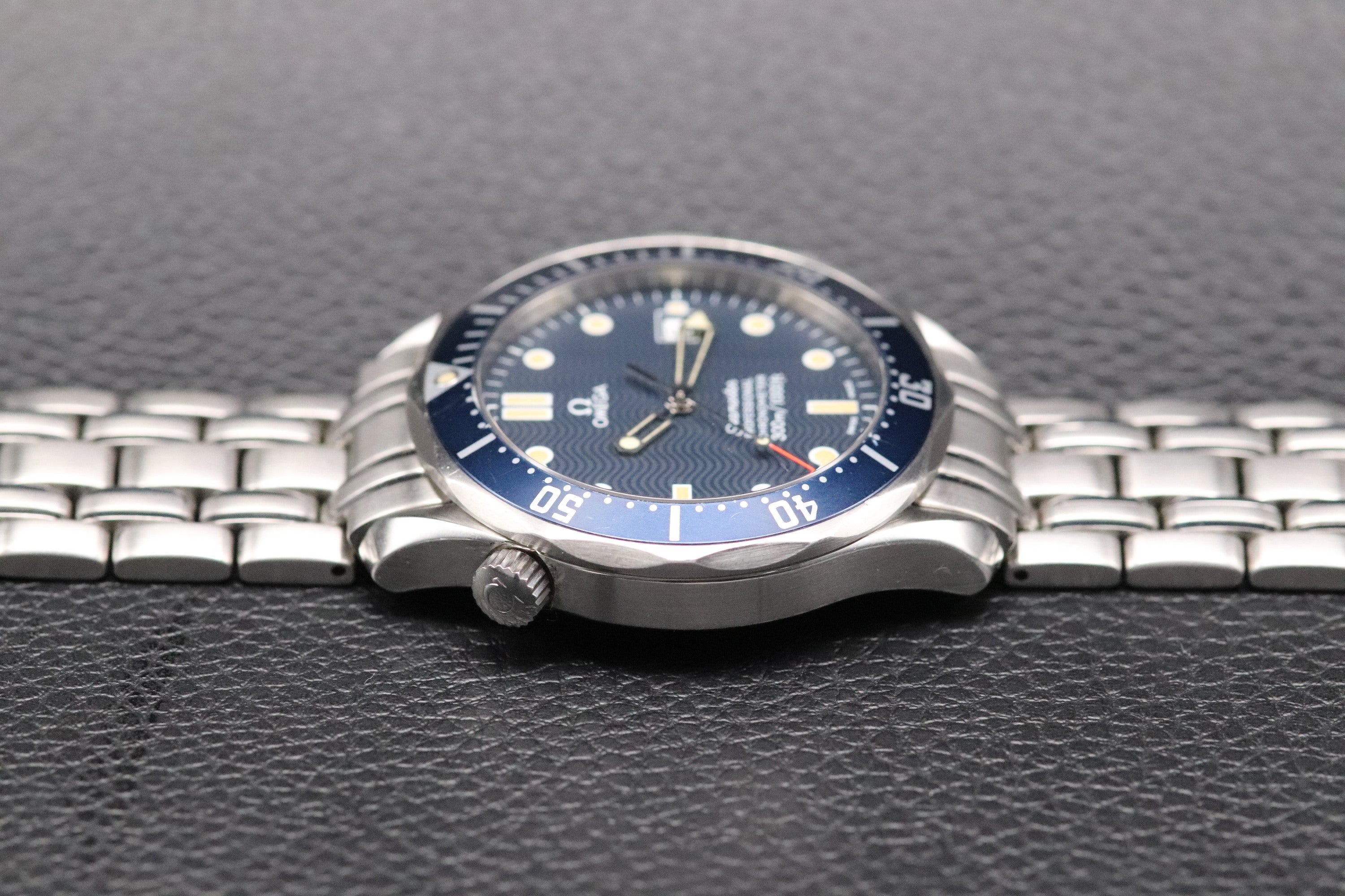 Omega Seamaster James Bond 2531.80 Blue 1986