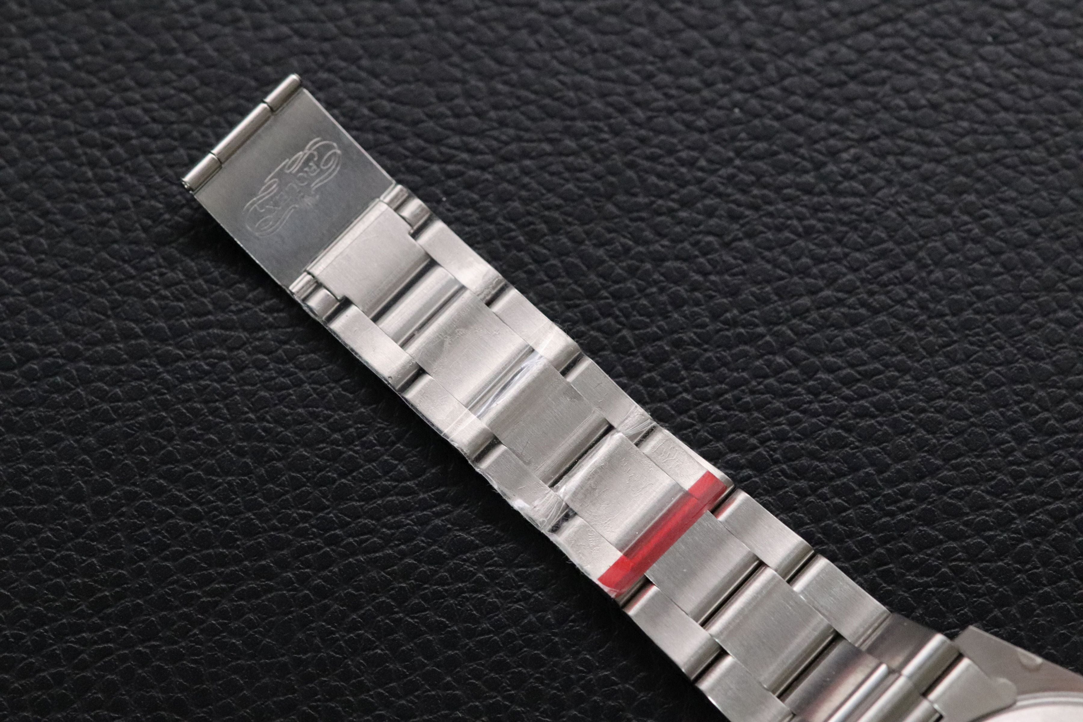 Rolex Submariner 14060M NOS Four-Liner