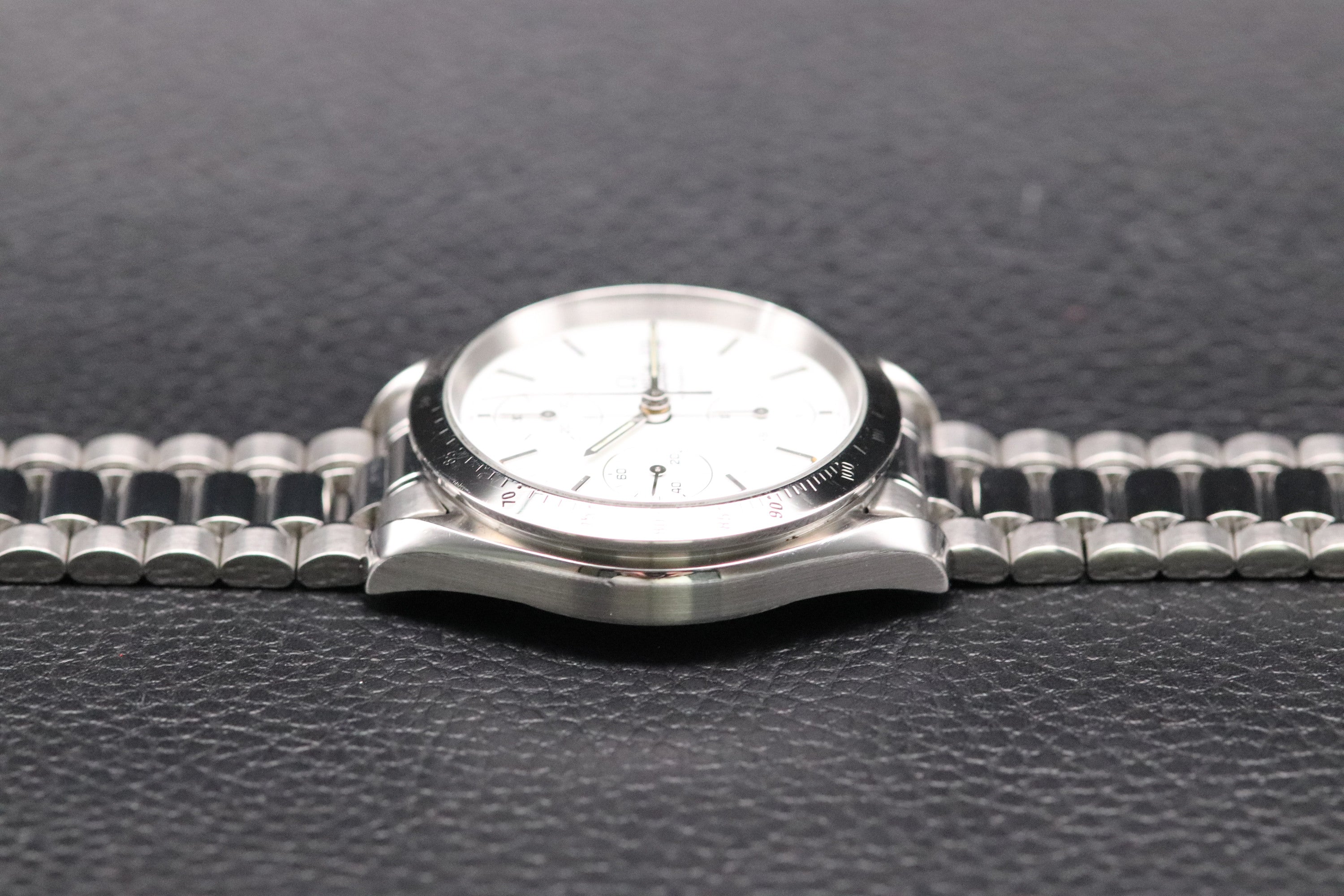 Omega Speedmaster Date 3511.20 Papers 2012 Albino