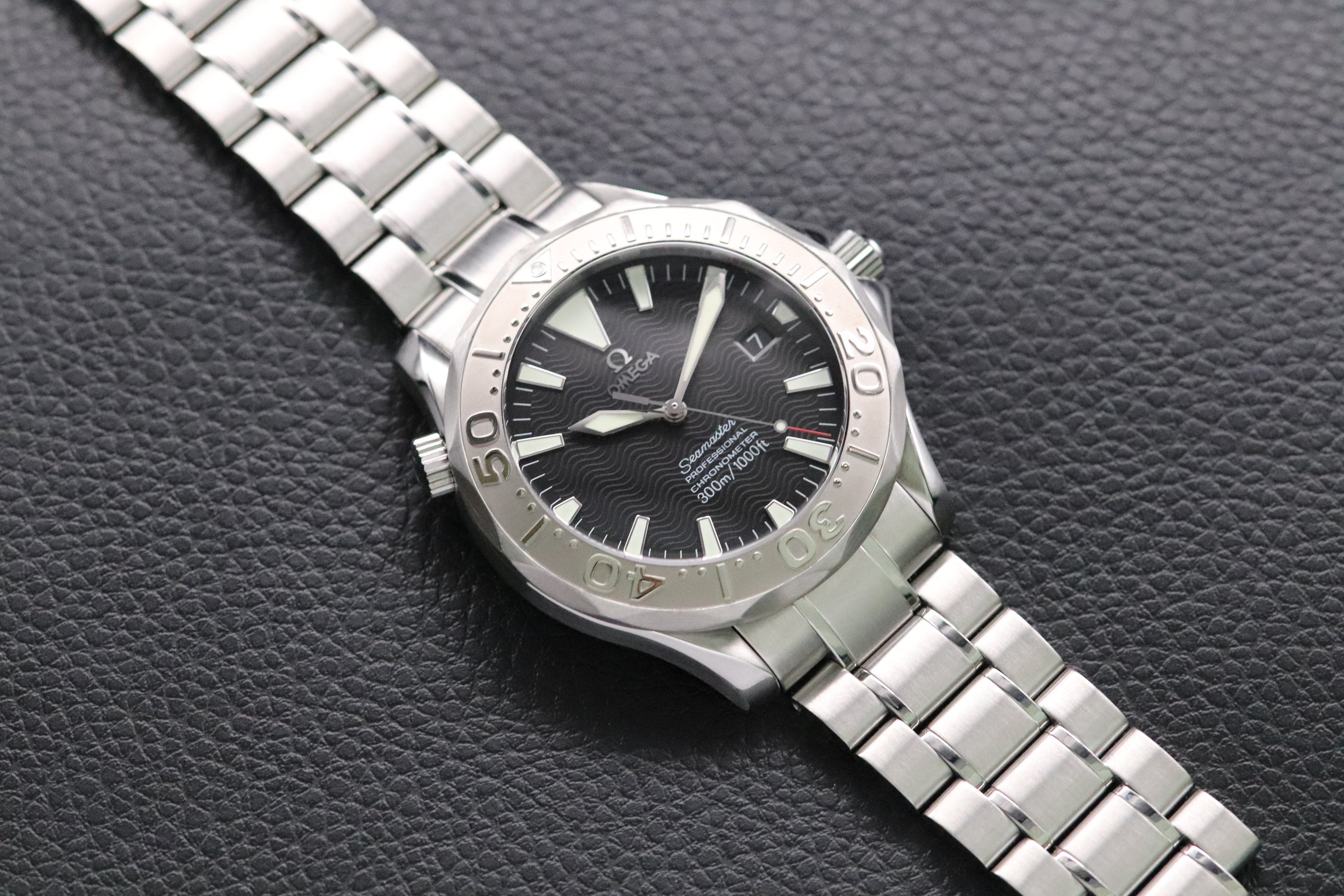 Omega Seamaster 300 2230.50 Black Dial 2006