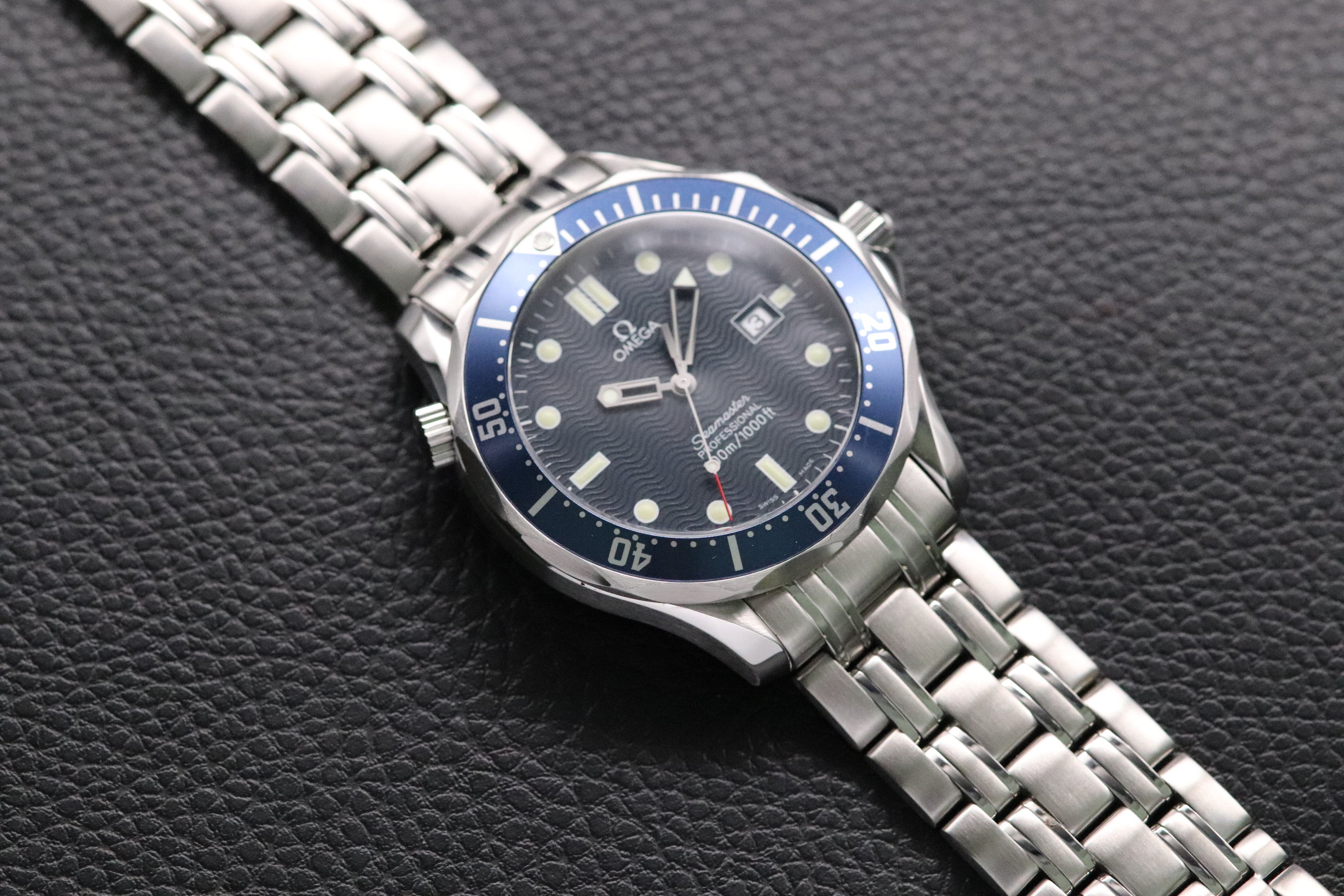Omega Seamaster James Bond 2541.80 Blue 1998