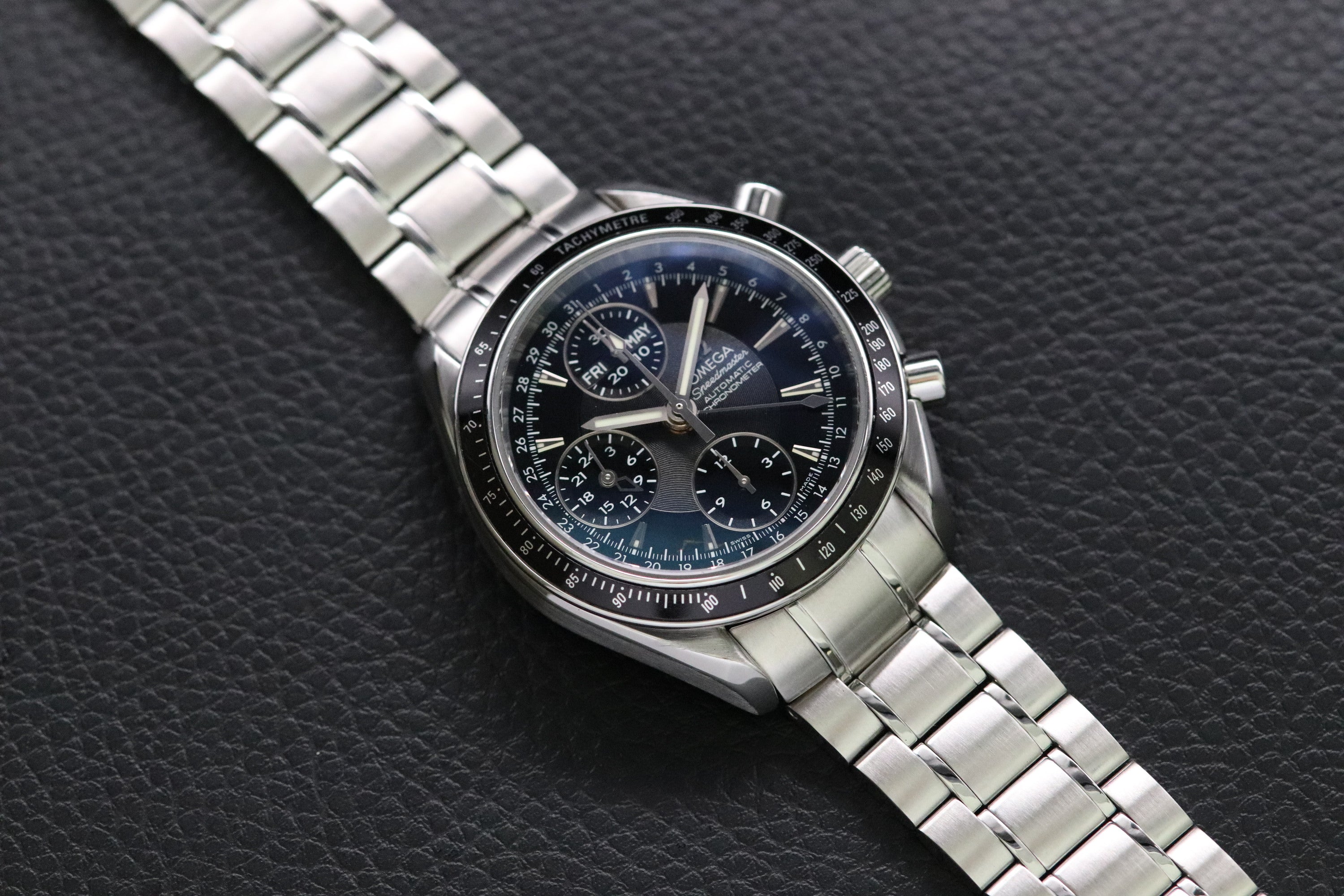 Omega Speedmaster Triple Date 3220.50