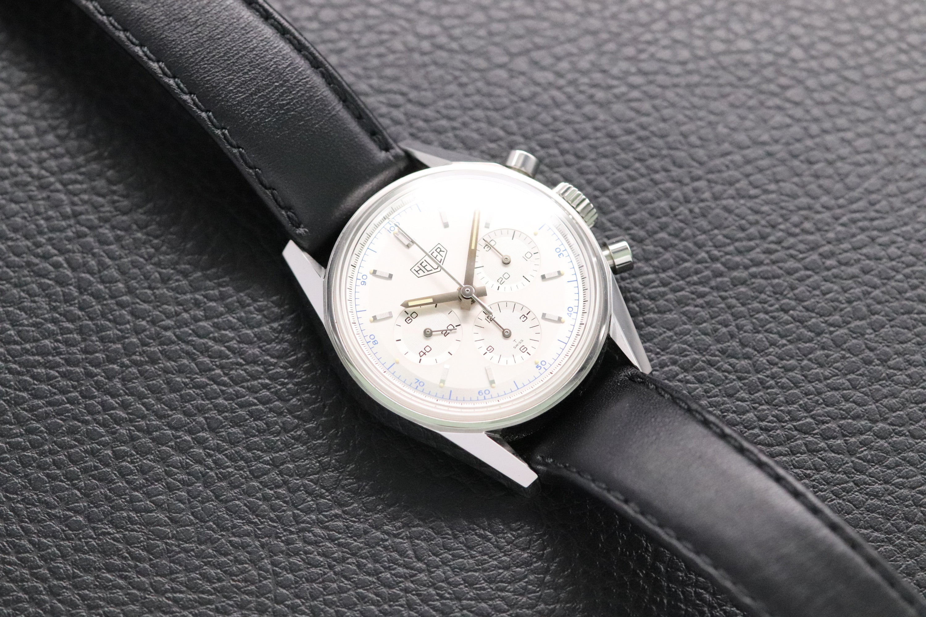 Tag Heuer CS3110 Carrera 1964 Re-Edition White Dial 2001
