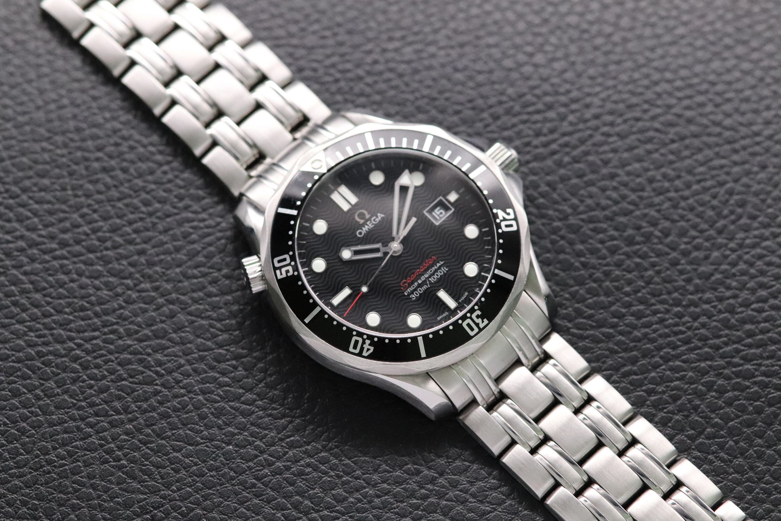 Omega Seamaster Diver 300M 212.30.41.61.01.001 Black Dial 2016