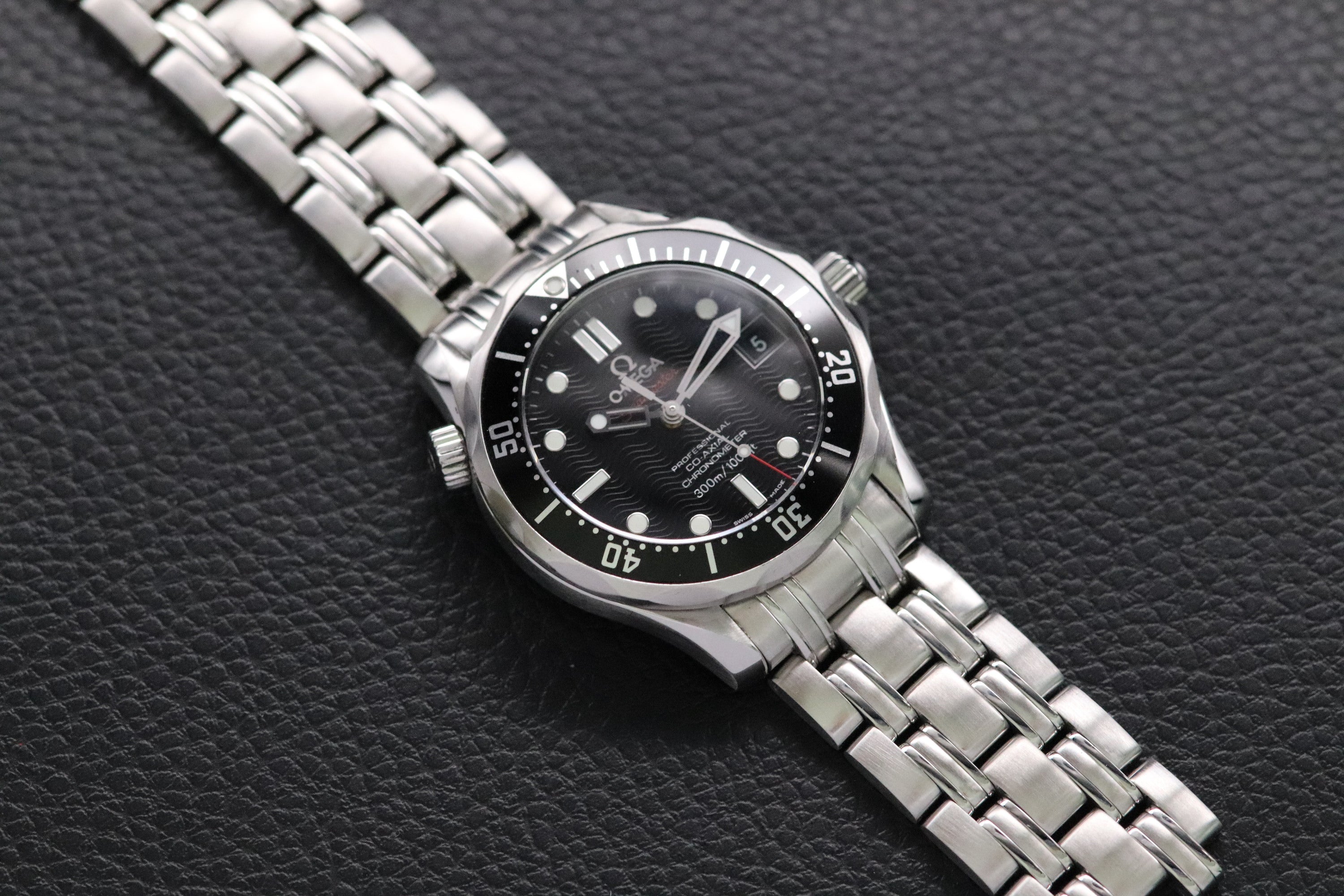 Omega Seamaster Diver 300M 212.30.36.20.01.001 Papers 2011
