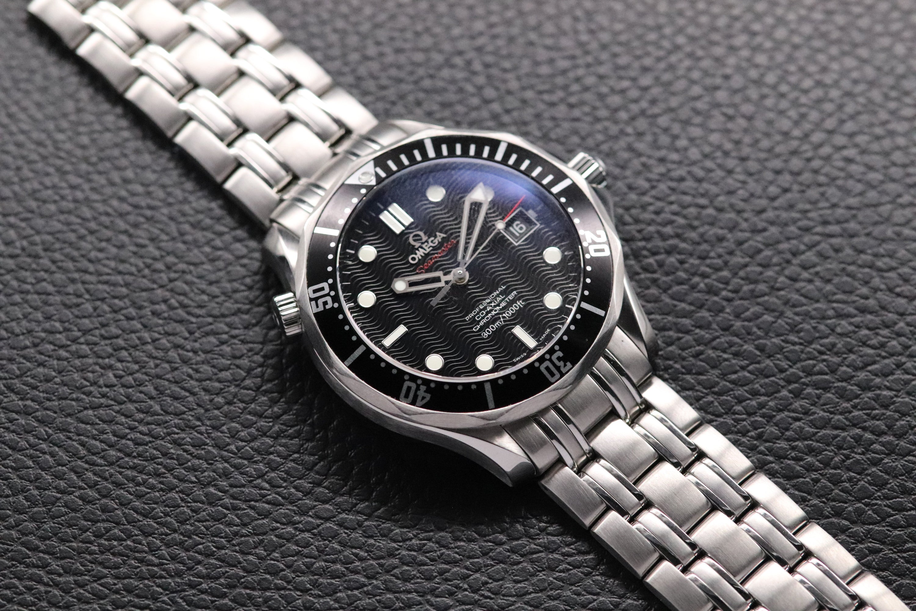 Omega Seamaster 212.30.41.20.01.002 Black Dial 2013 Papers