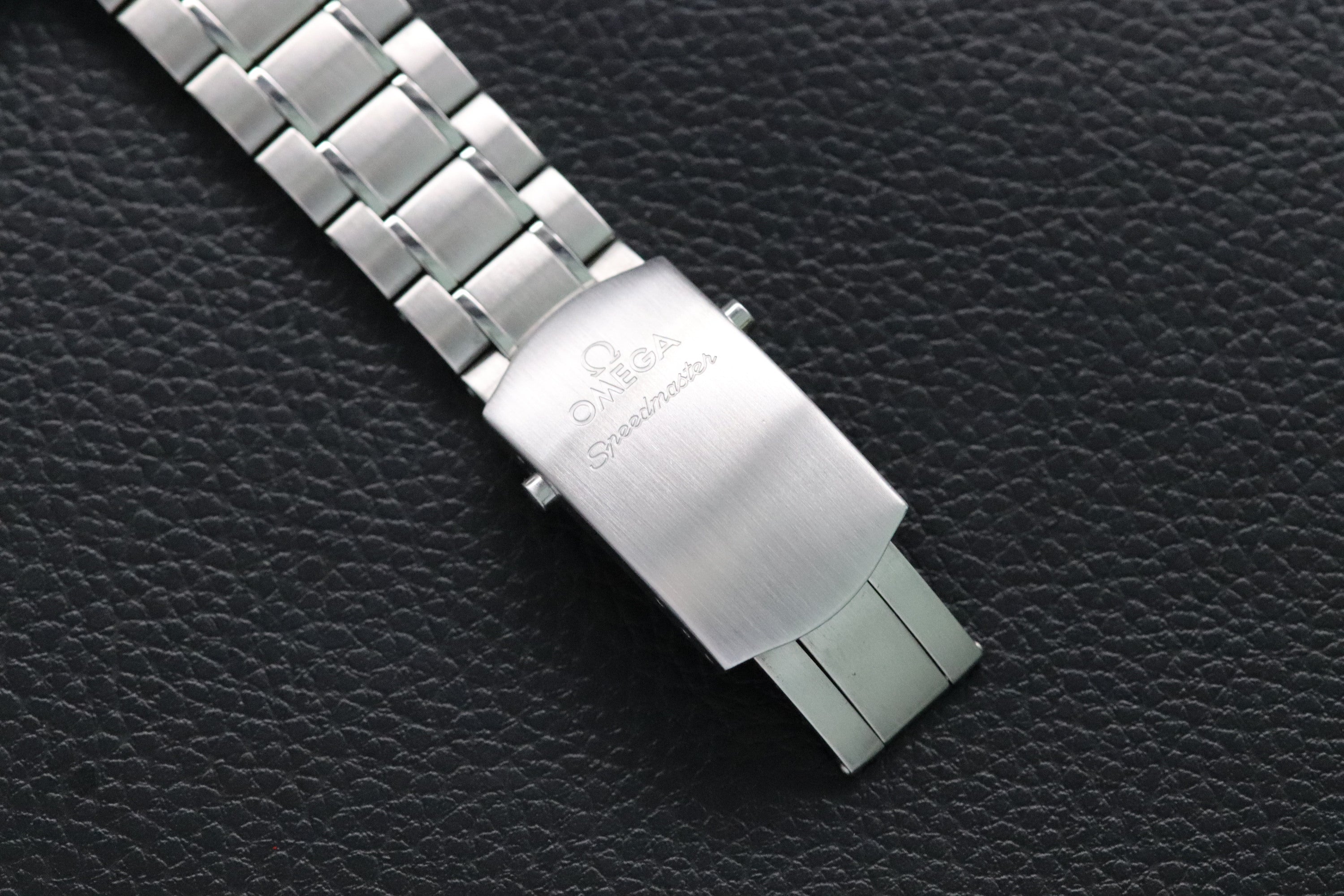 Omega Speedmaster Triple Date 3220.50 Black Dial 2011