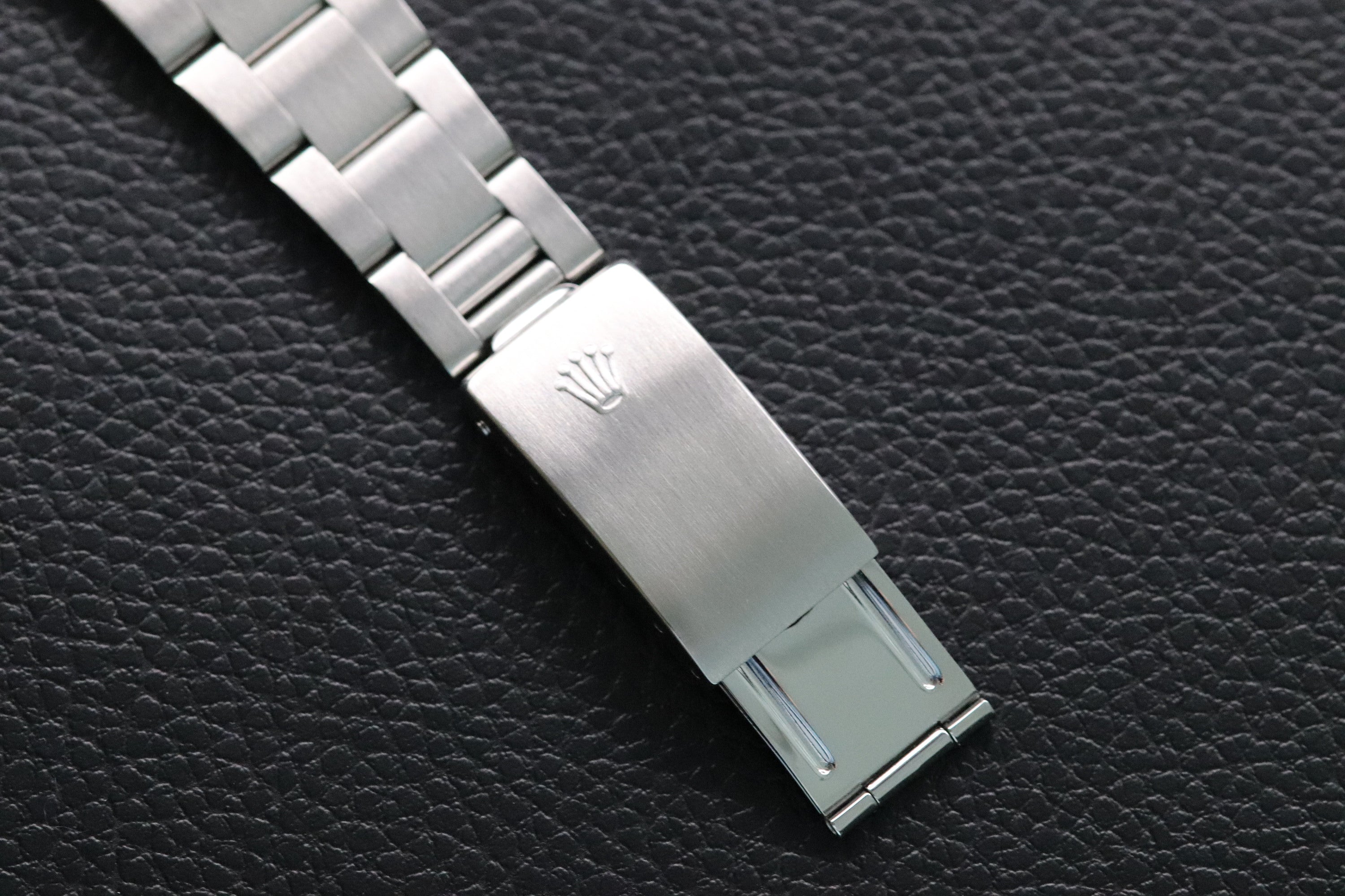 Rolex Oyster Perpetual 1002 Lavender Dial