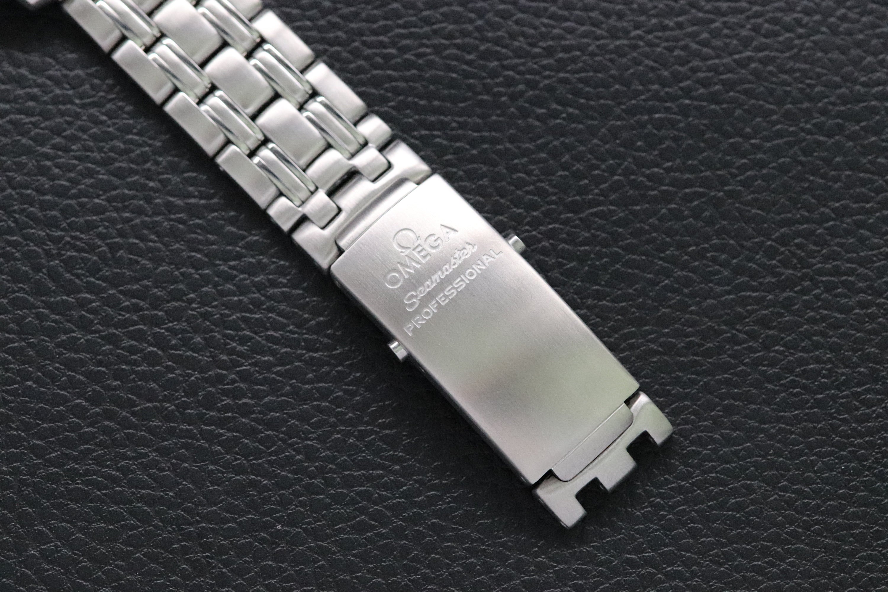 Omega Seamaster 300 2551.80 Blue Dial 1999