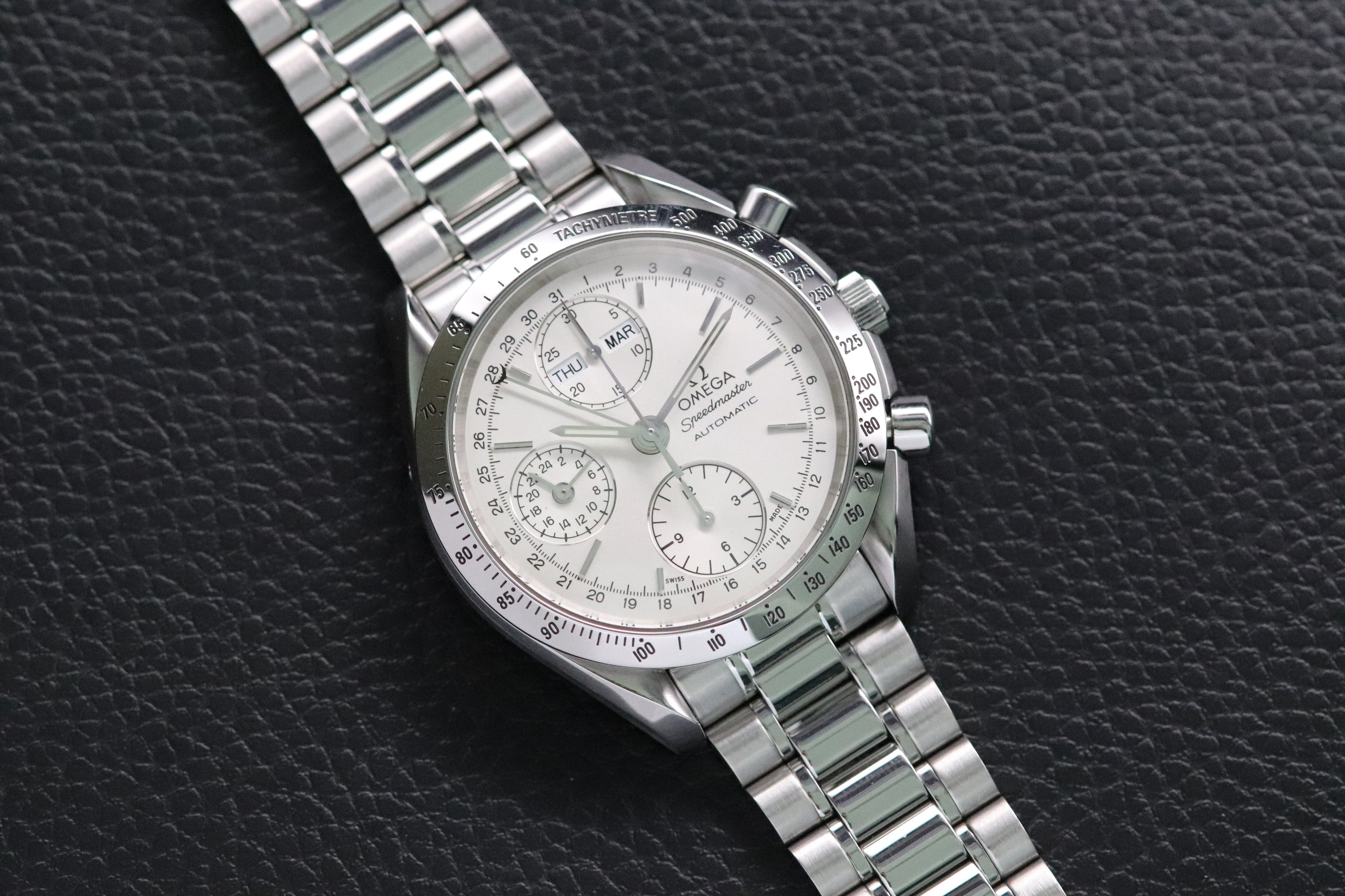 Omega Speedmaster Day Date 3521.30 Silver Dial 1998 Papers