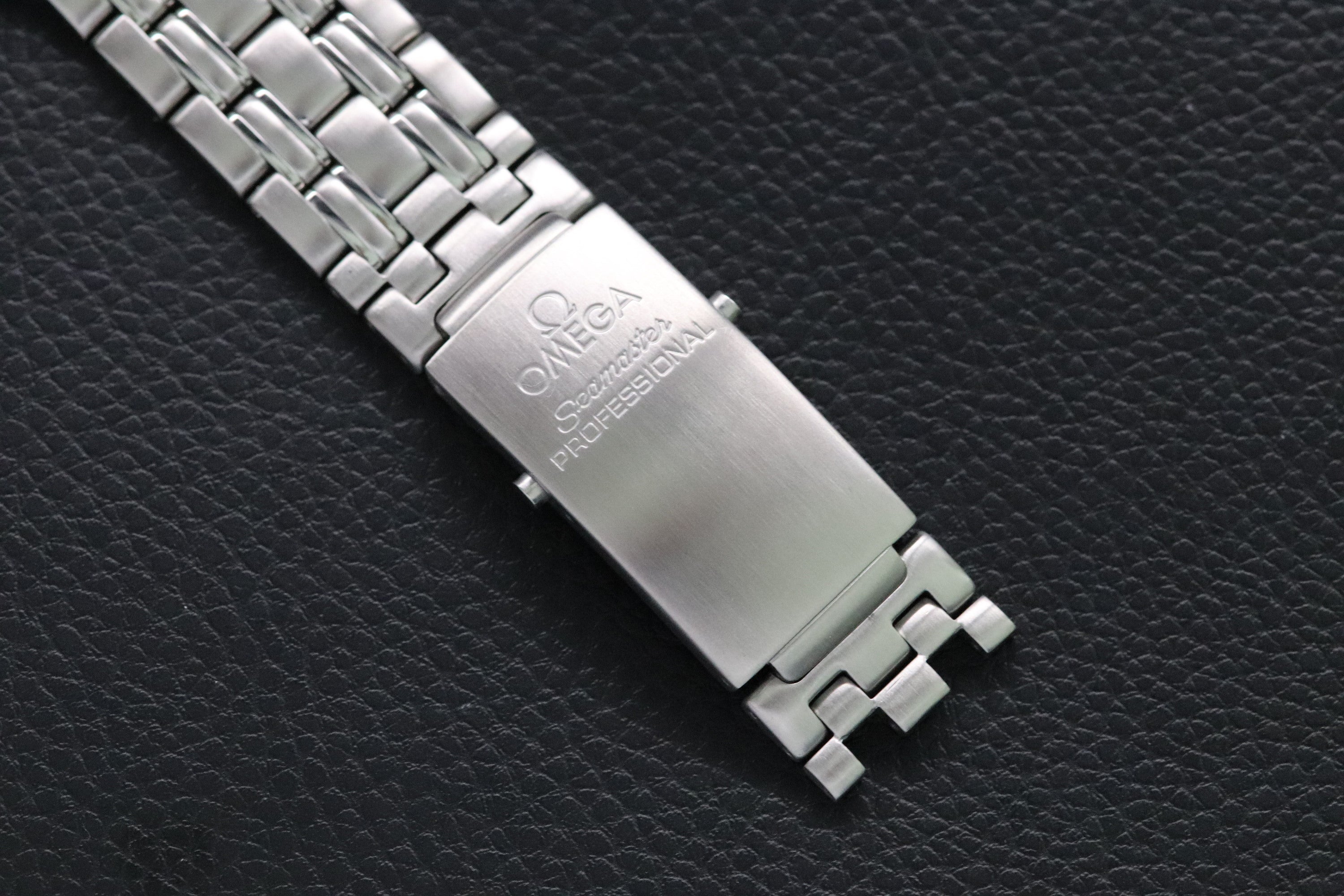 Omega Seamaster 300 2542.80 Blue Dial 1998