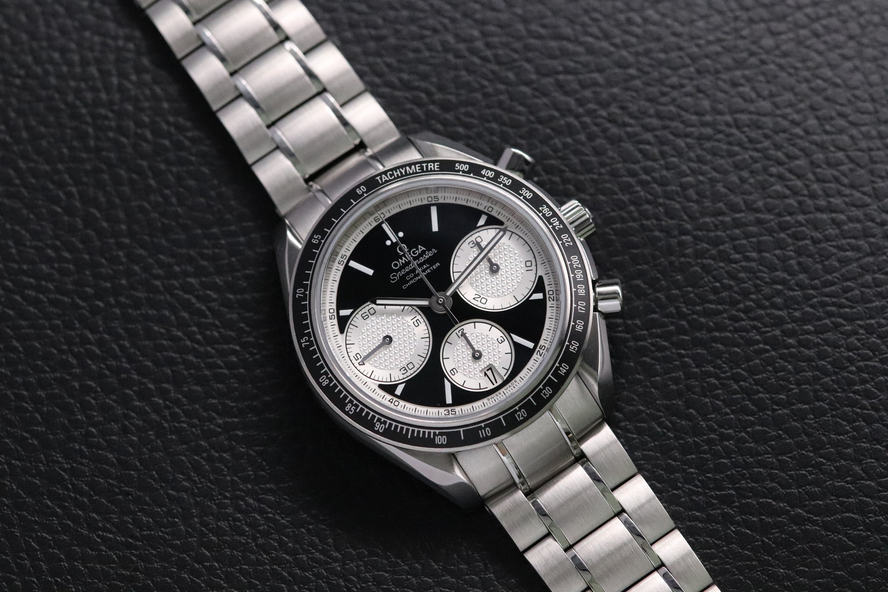 Omega Speedmaster Racing 326.30.40.50.01.002 Panda 2019 Fullset