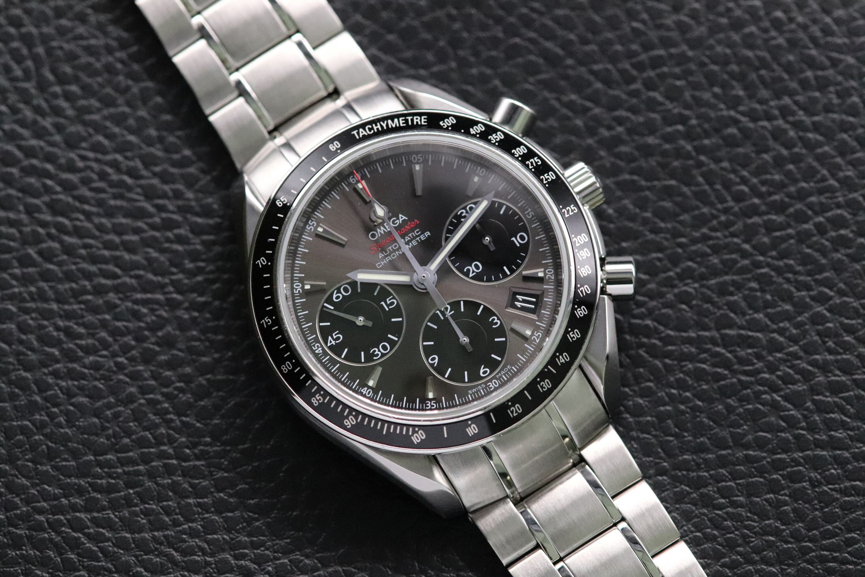 Omega Speedmaster 323.30.40.40.06.001 Fullset 2015 Box+Paper
