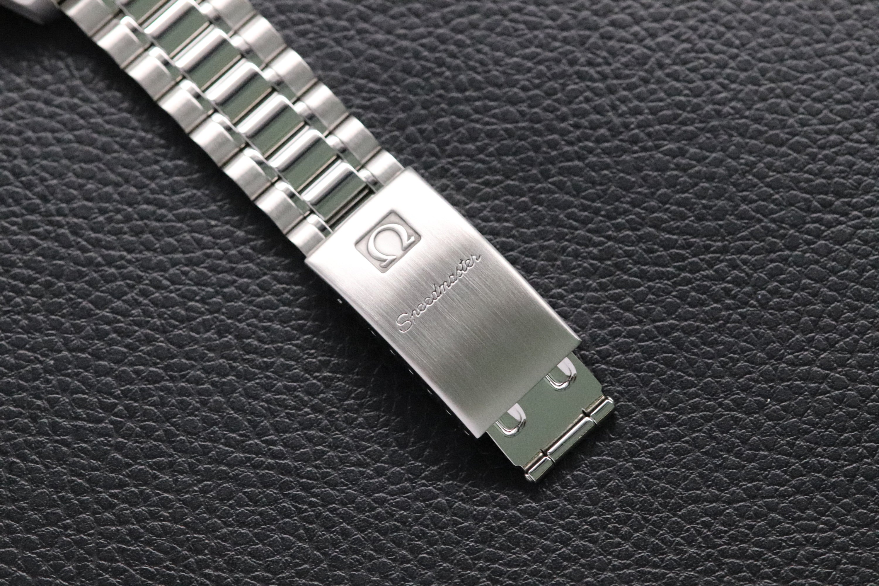 Omega Speedmaster Date 3511.50 Black Dial 1998