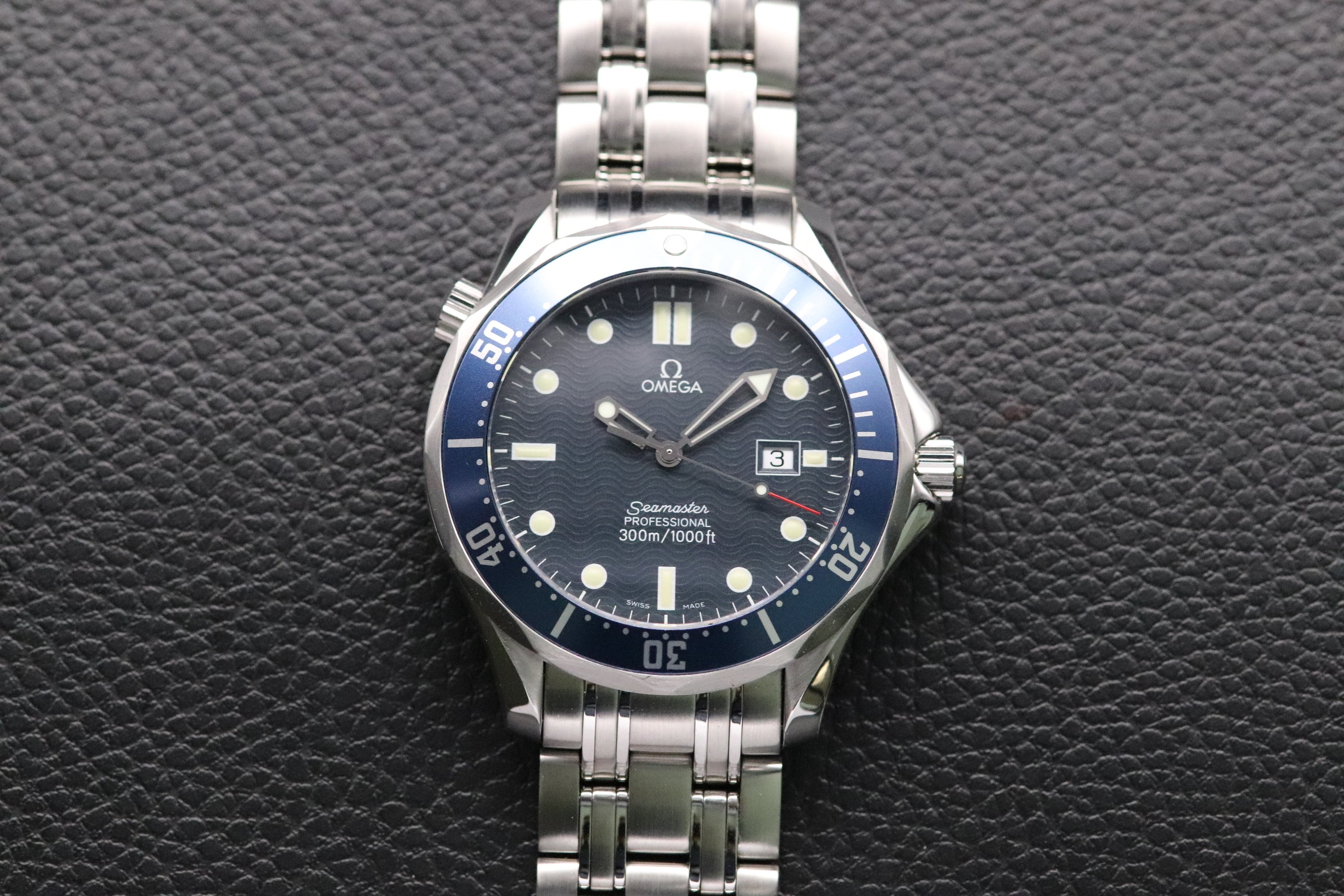 Omega Seamaster James Bond 2541.80 Blue 1998