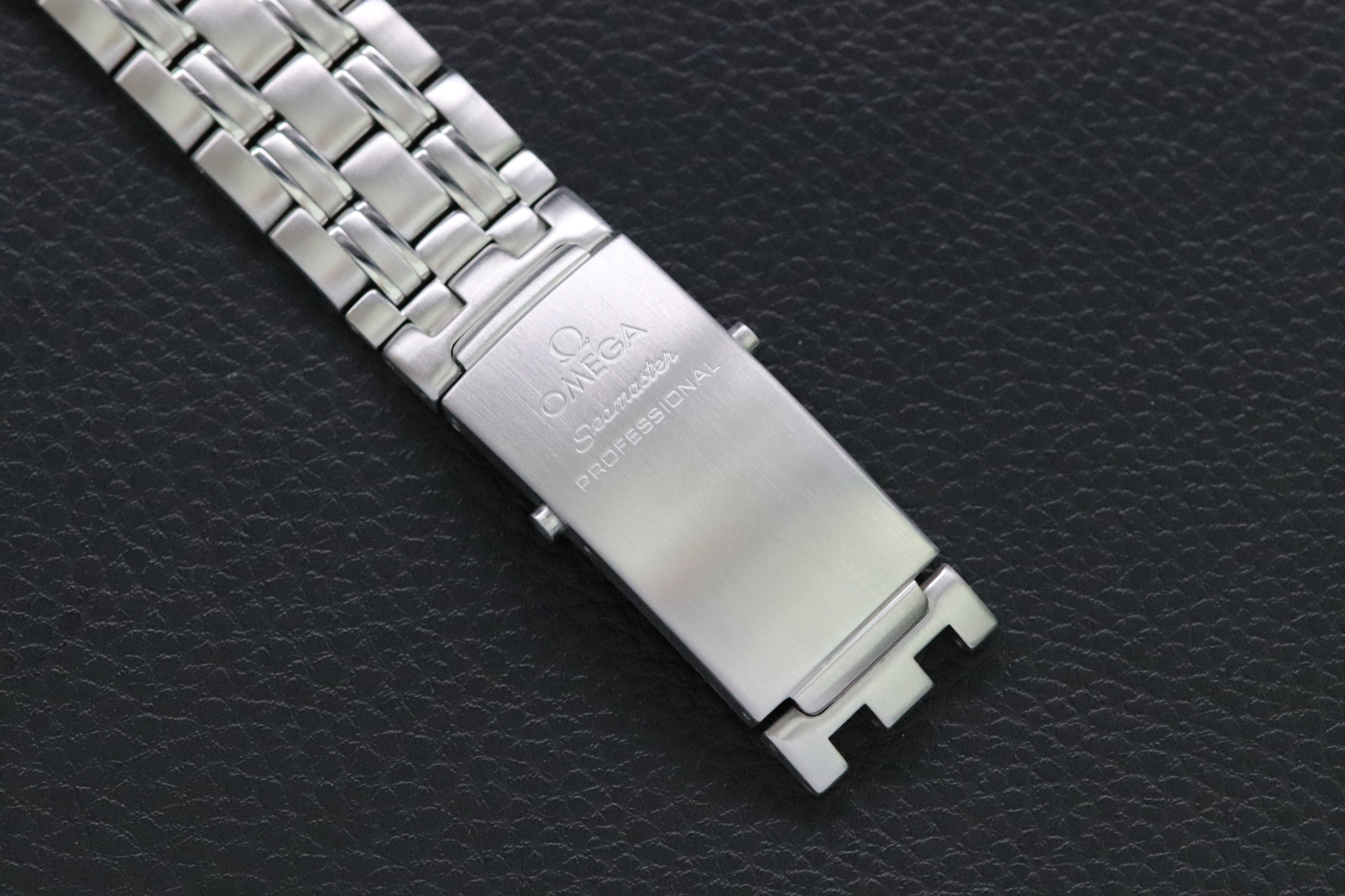 Omega Seamaster Diver 2220.80 Papers 2018