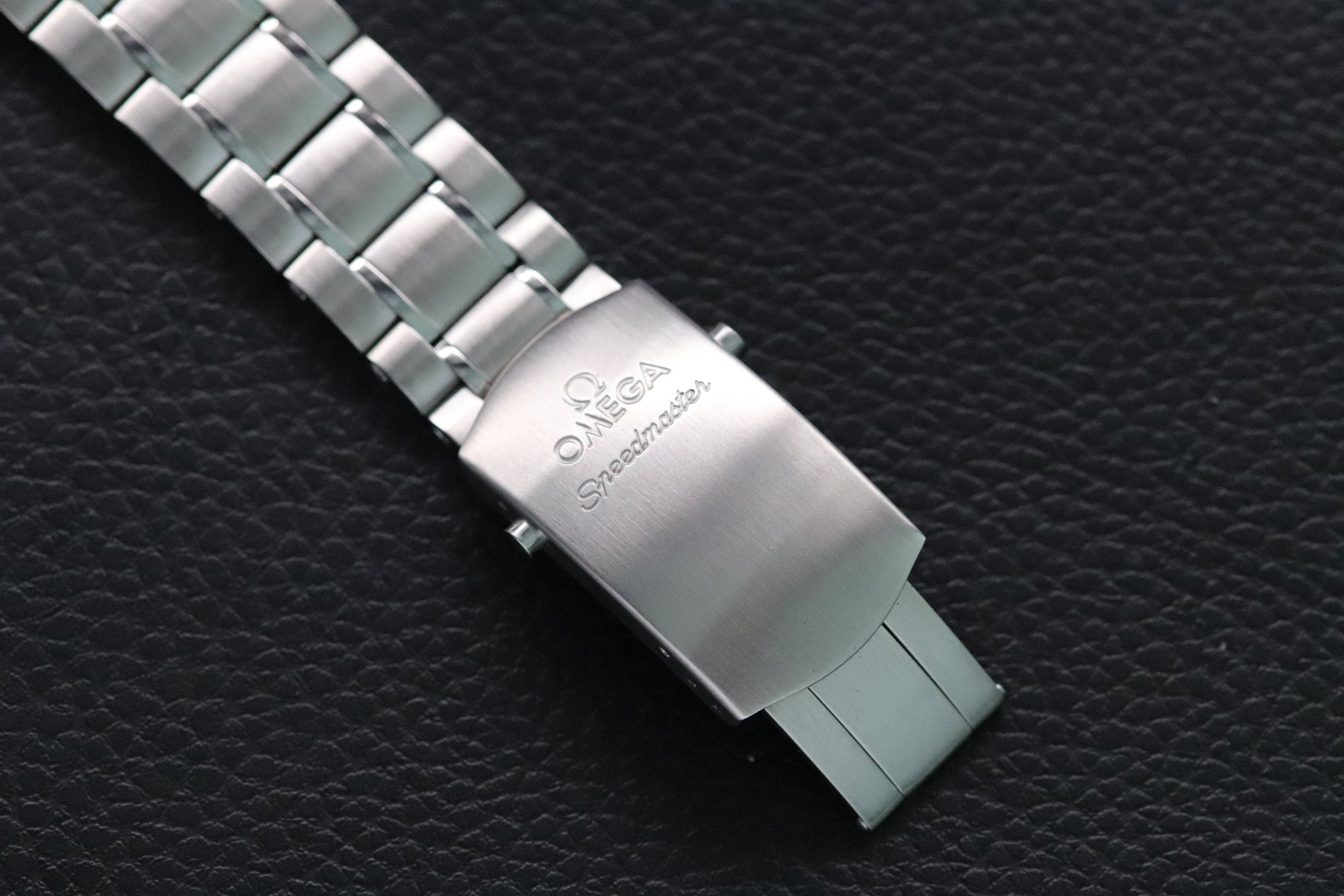 Omega Speedmaster Racing 326.30.40.50.01.001 Fullset 2015 Box+Paper