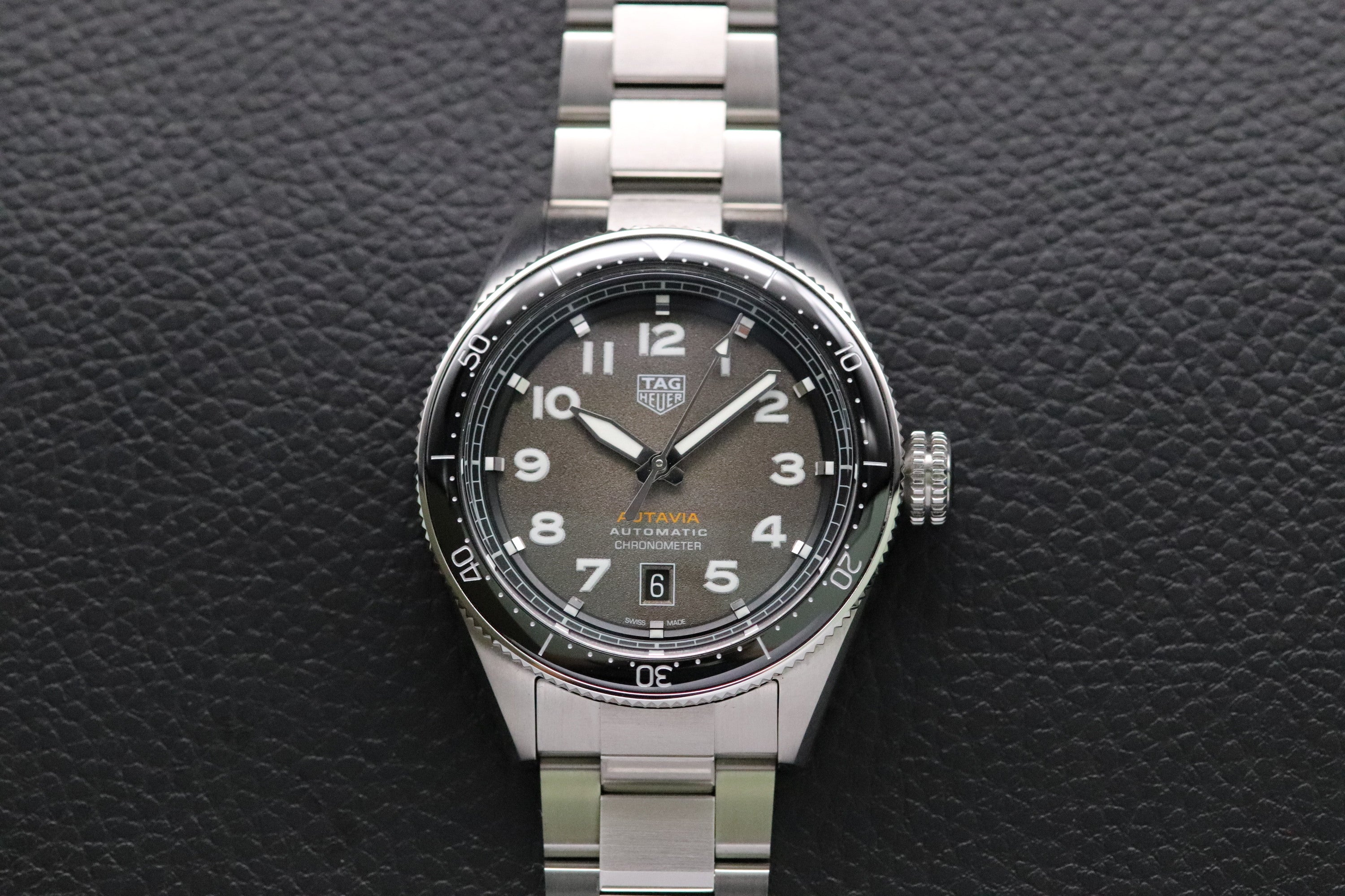 Heuer Autavia WBE5114 Fullset 2025 Box+Paper