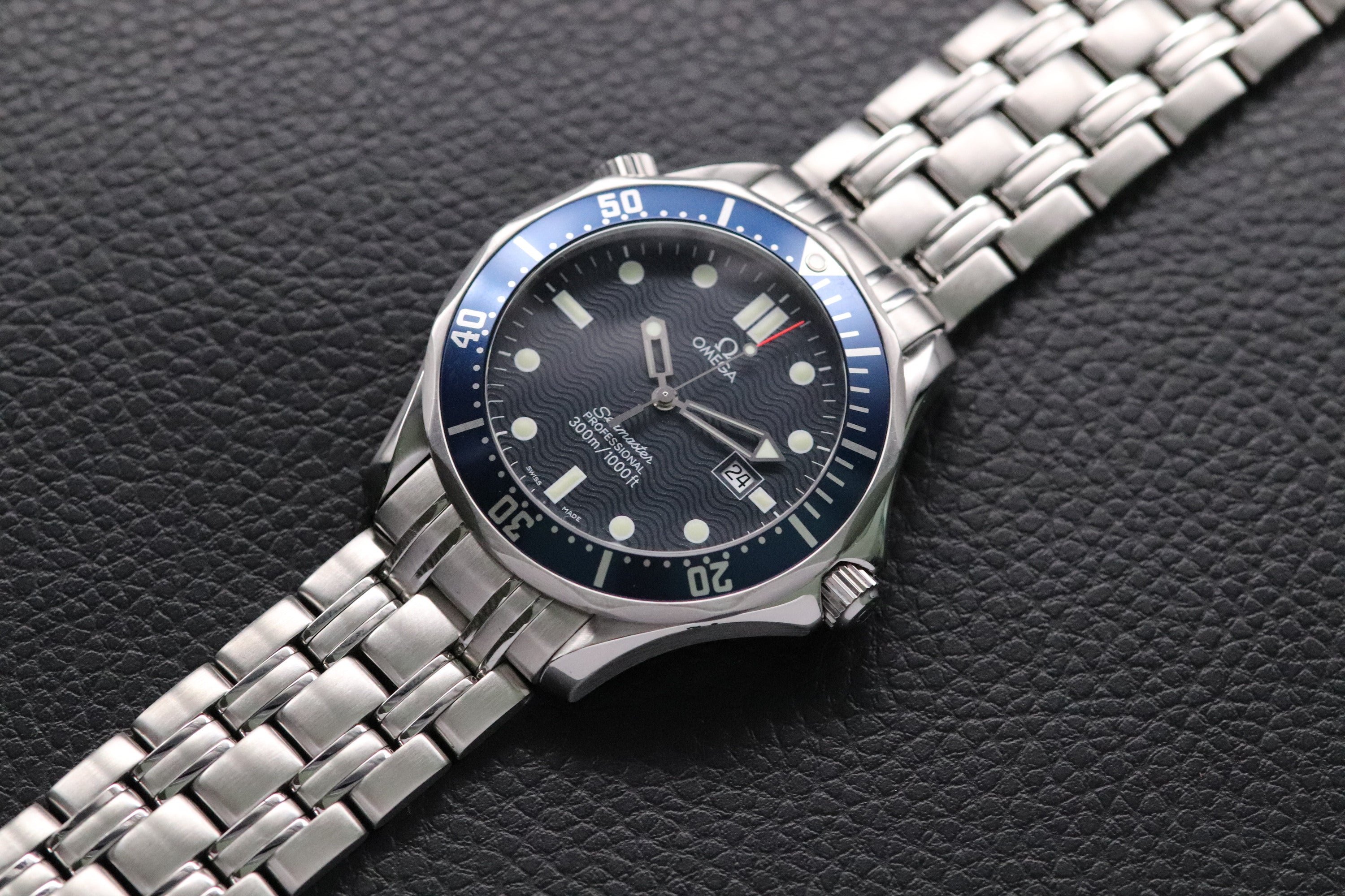 Omega Seamaster James Bond 2541.80 Blue 1998