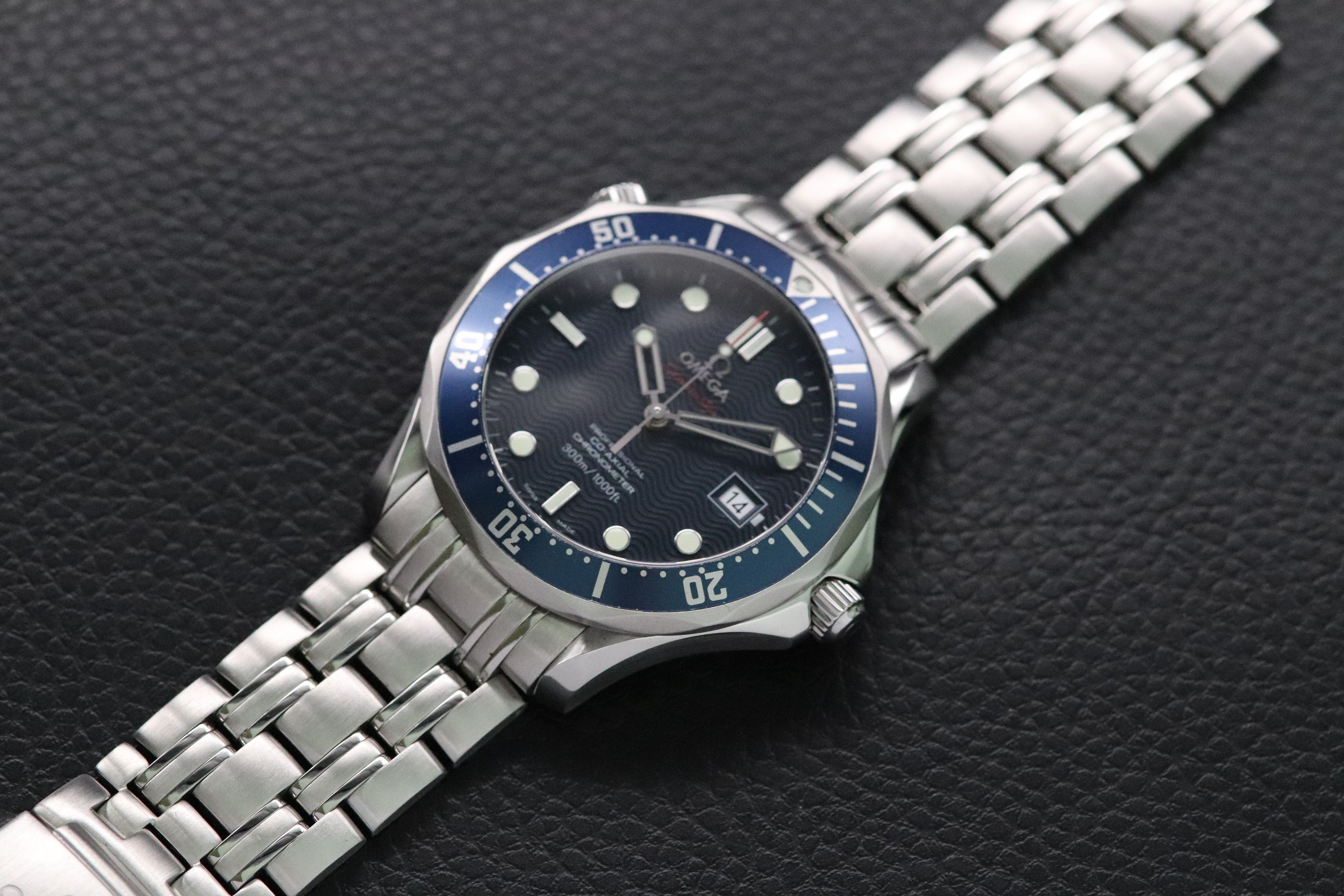 Omega Seamaster Diver 2220.80 Blue Dial 2010