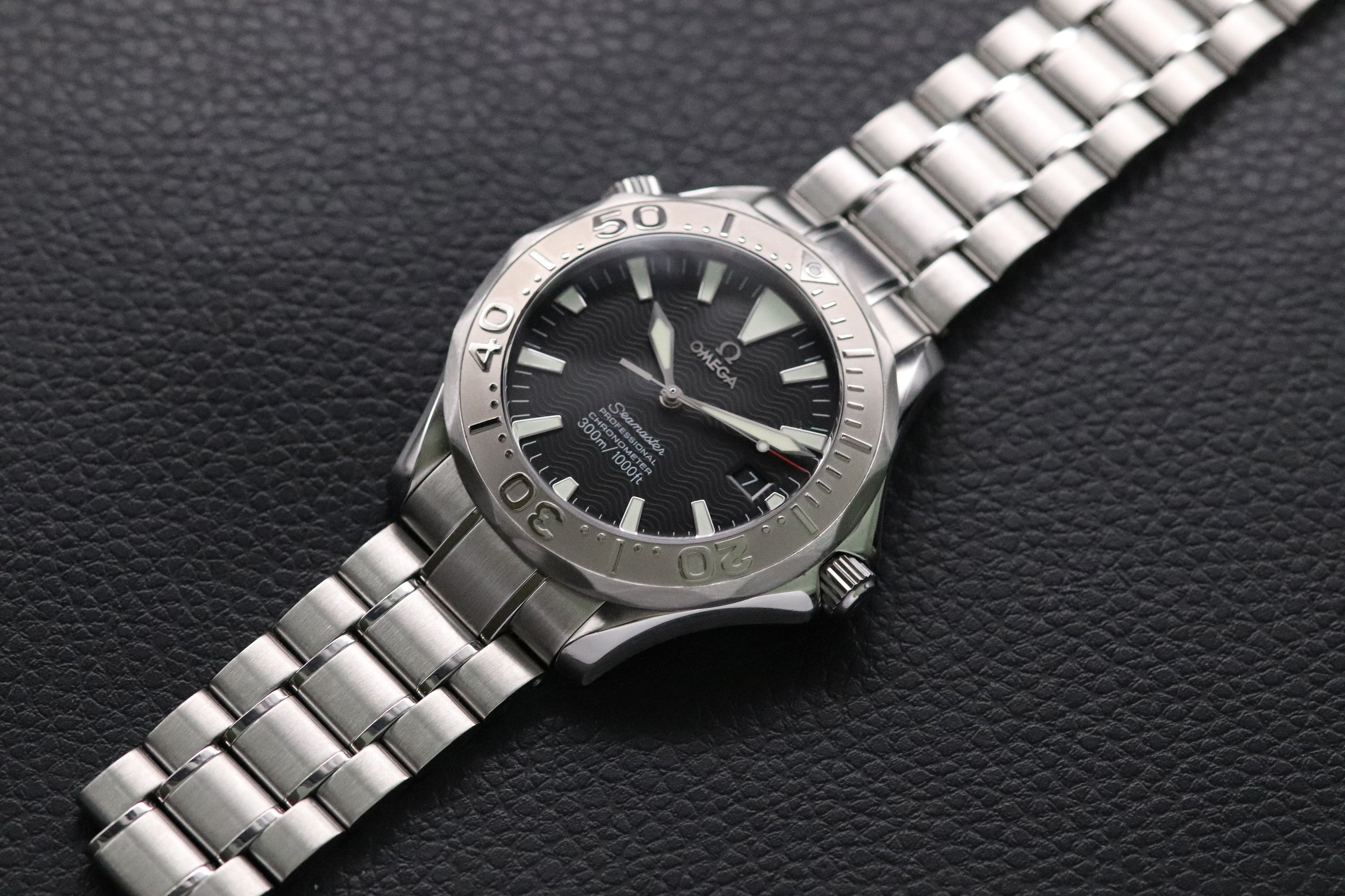 Omega Seamaster 300 2230.50 Black Dial 2006