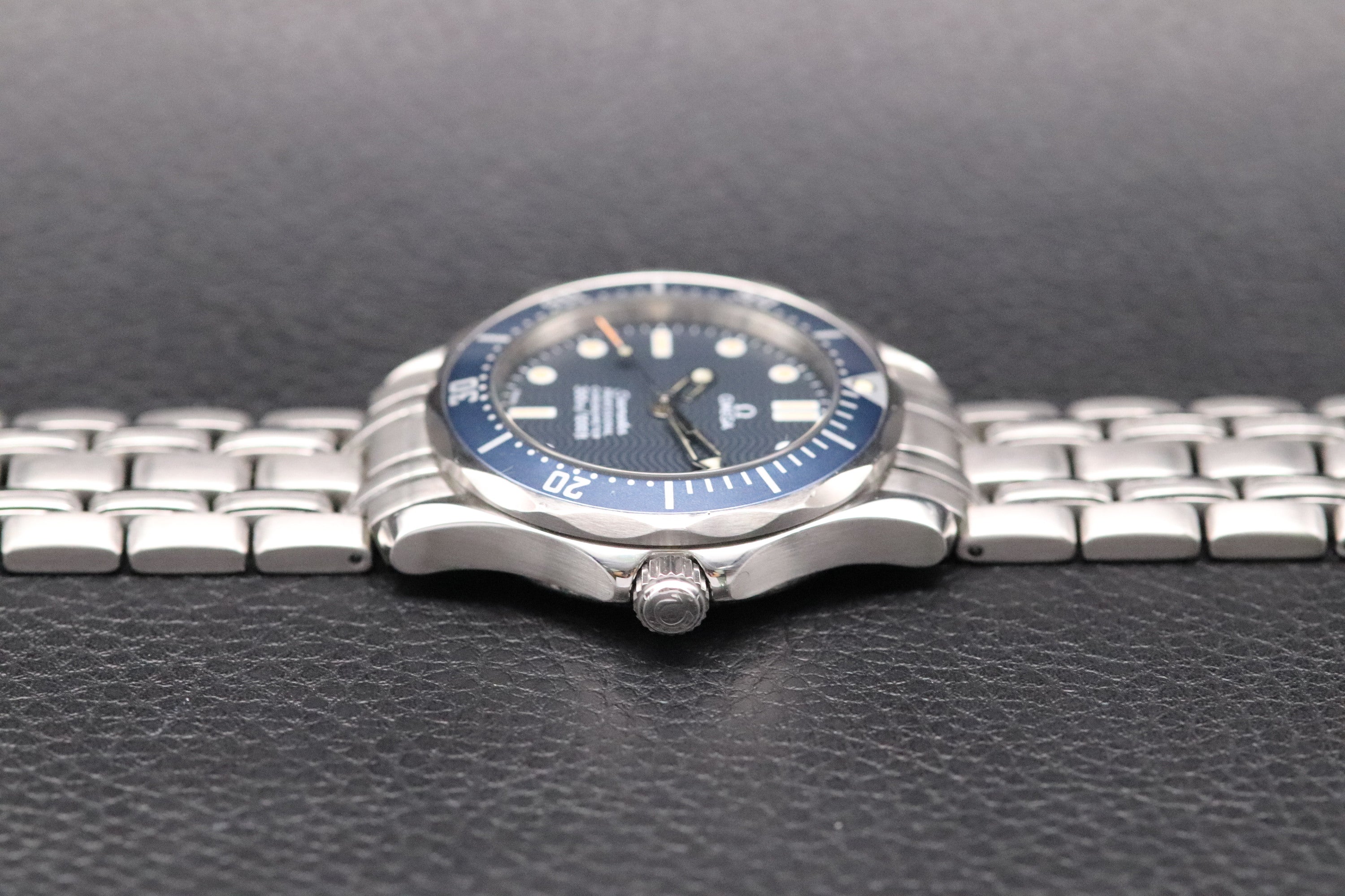 Omega Seamaster 300 2551.80 Blue Dial 1999