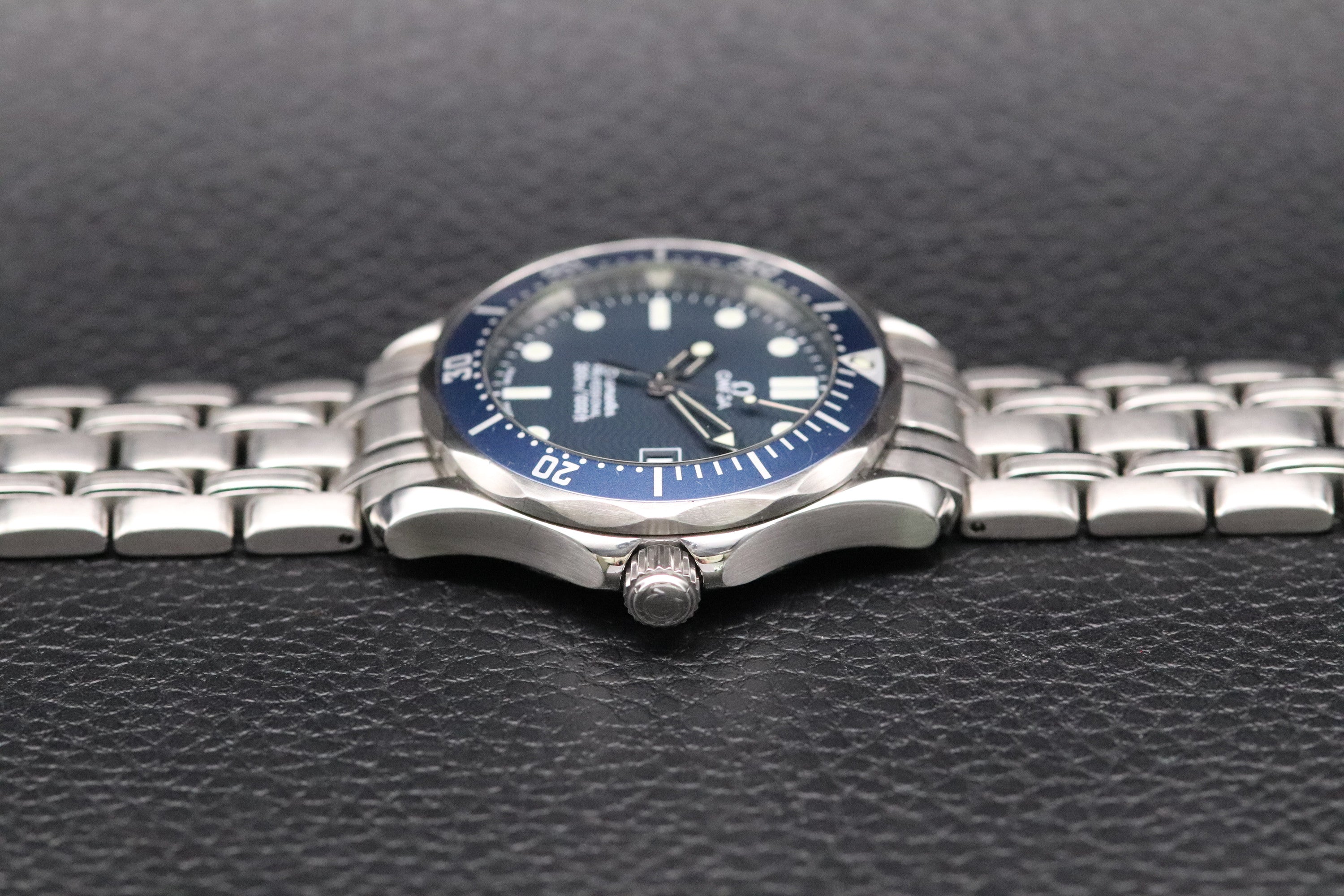 Omega Seamaster 300 2561.80 Blue Dial 1998
